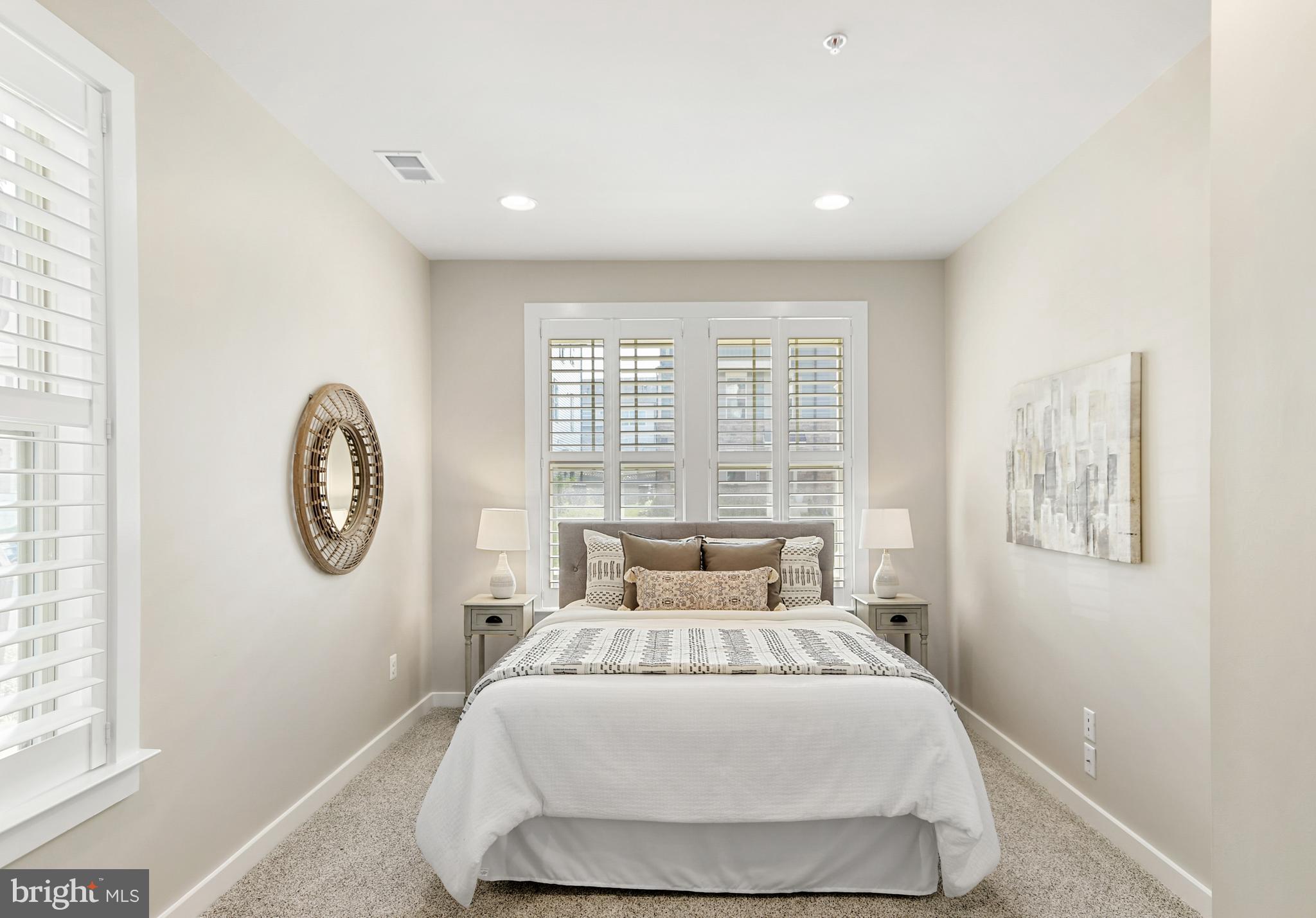 VILLAGES OF URBANA - Residential