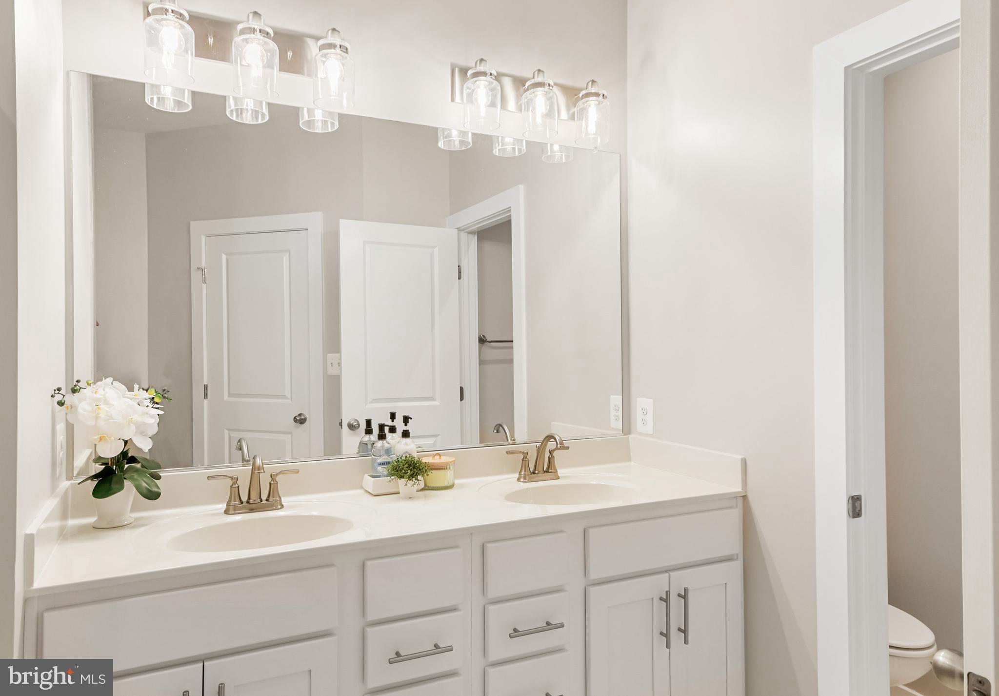 VILLAGES OF URBANA - Residential