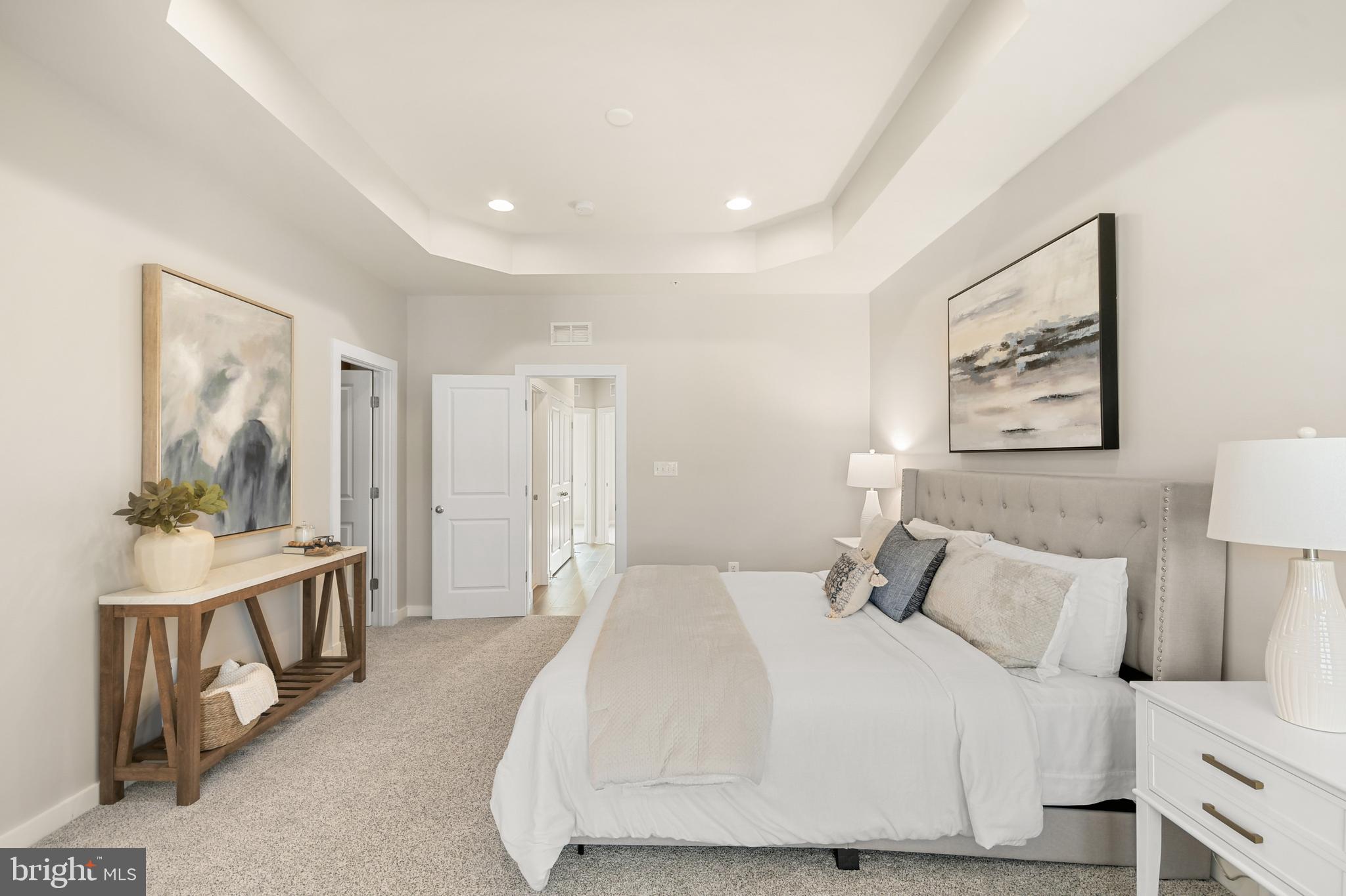 VILLAGES OF URBANA - Residential