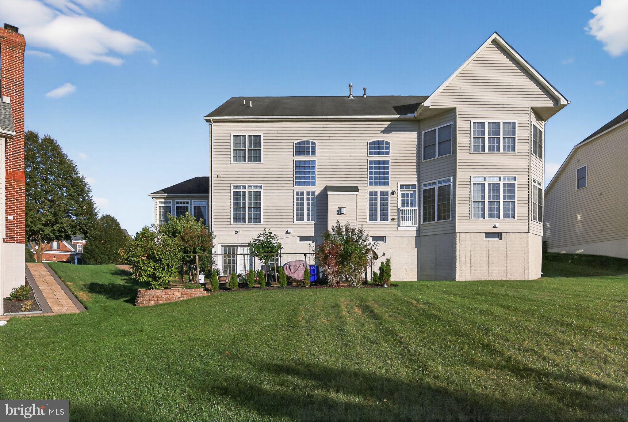 GOSHEN VILLAGE - Residential