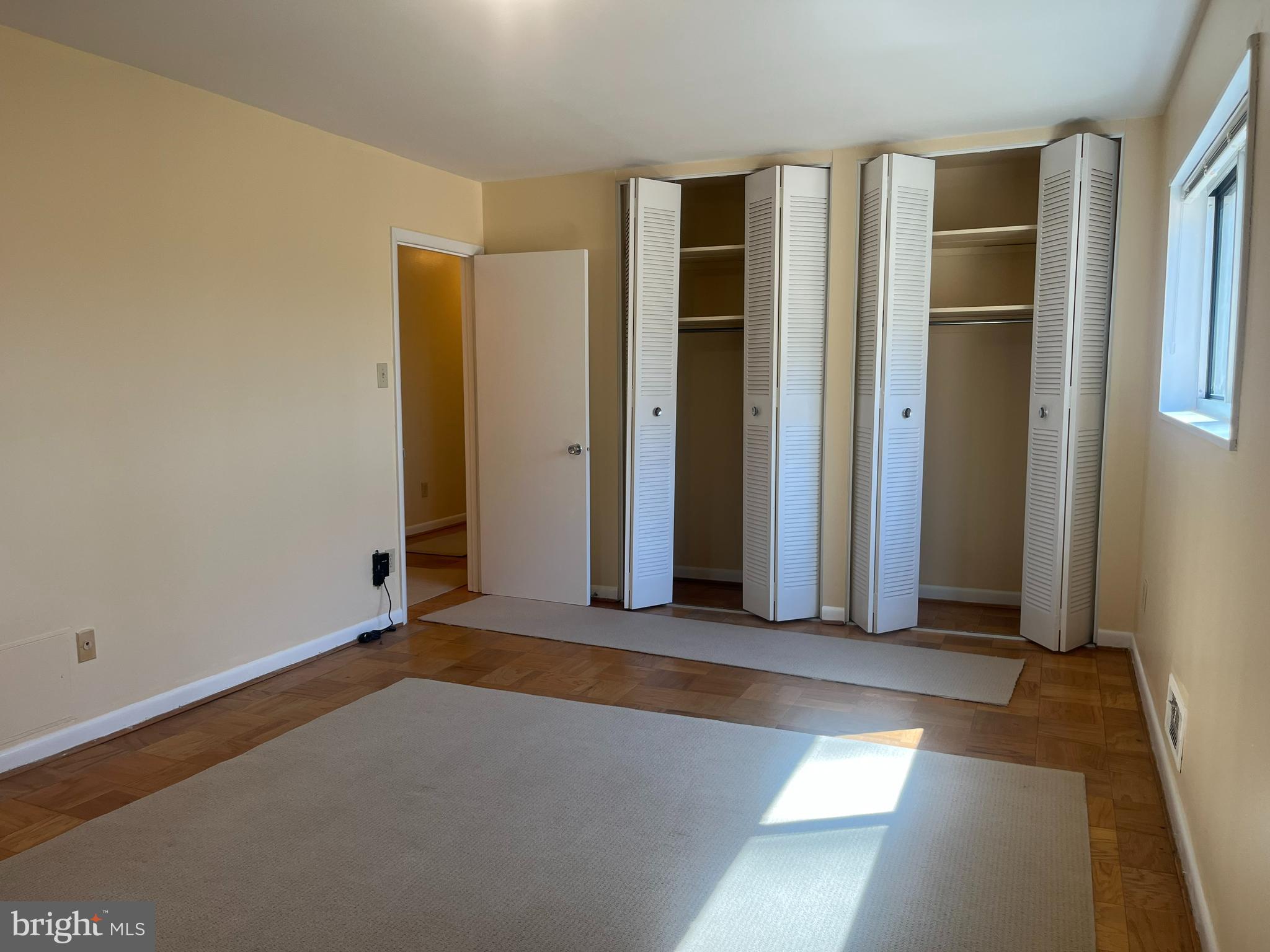 PARKSIDE CONDOMINIUMS - Residential