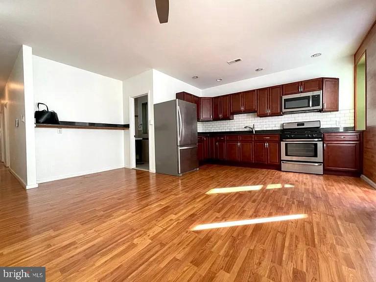 122 S 46TH STREET