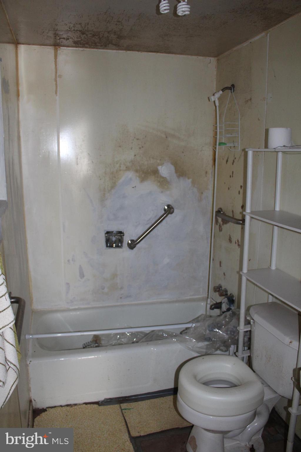 NONE-UNRESTRICTED - Residential