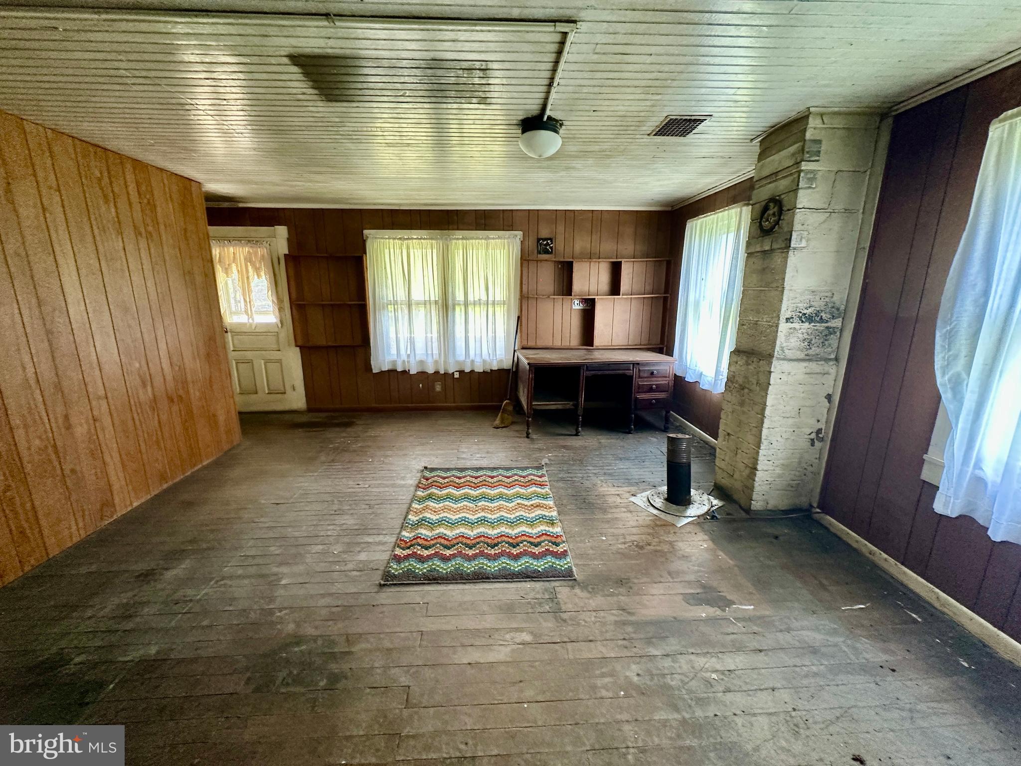 NONE-UNRESTRICTED - Residential