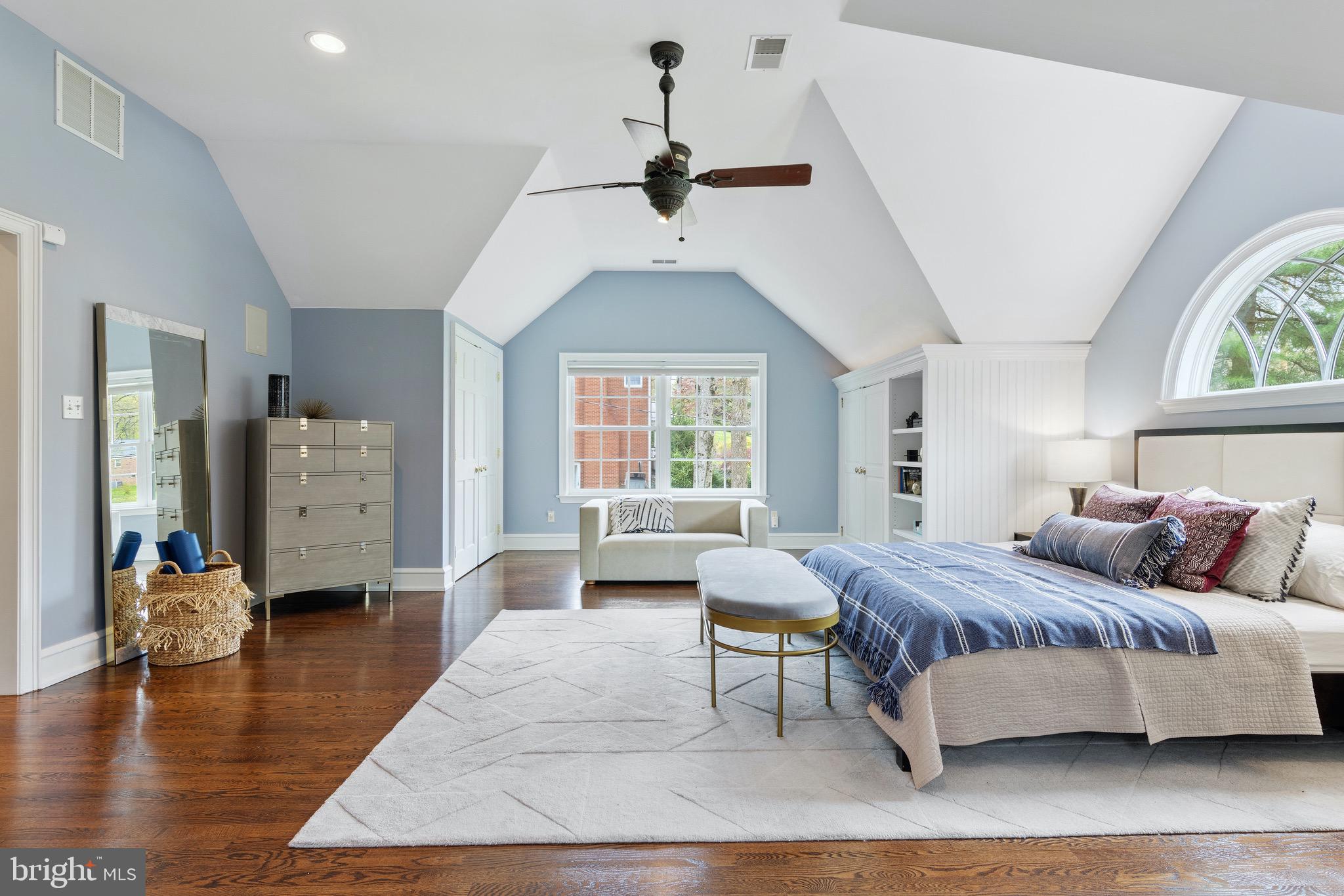 BUTTONWOOD FARMS - Residential