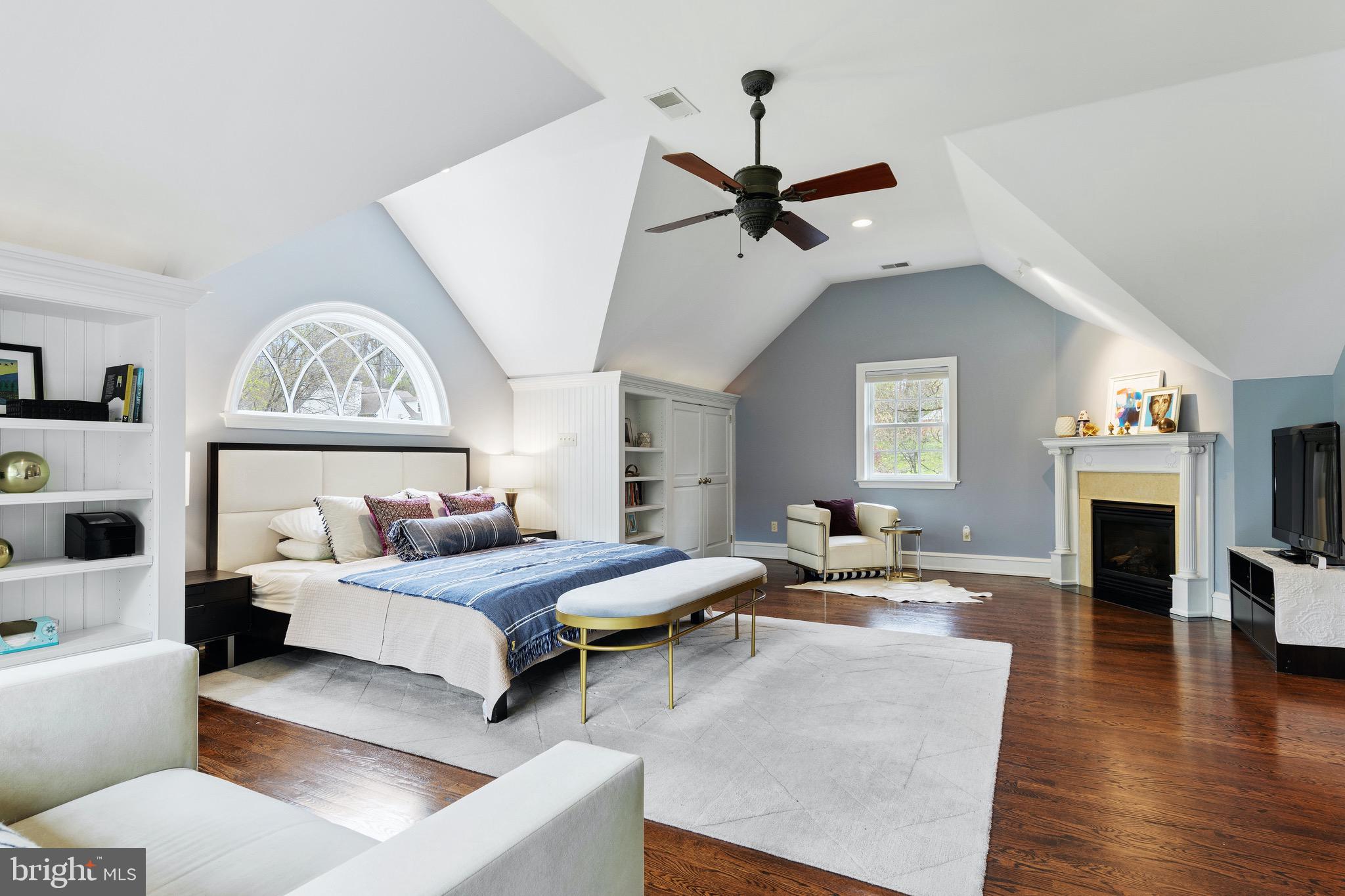 BUTTONWOOD FARMS - Residential