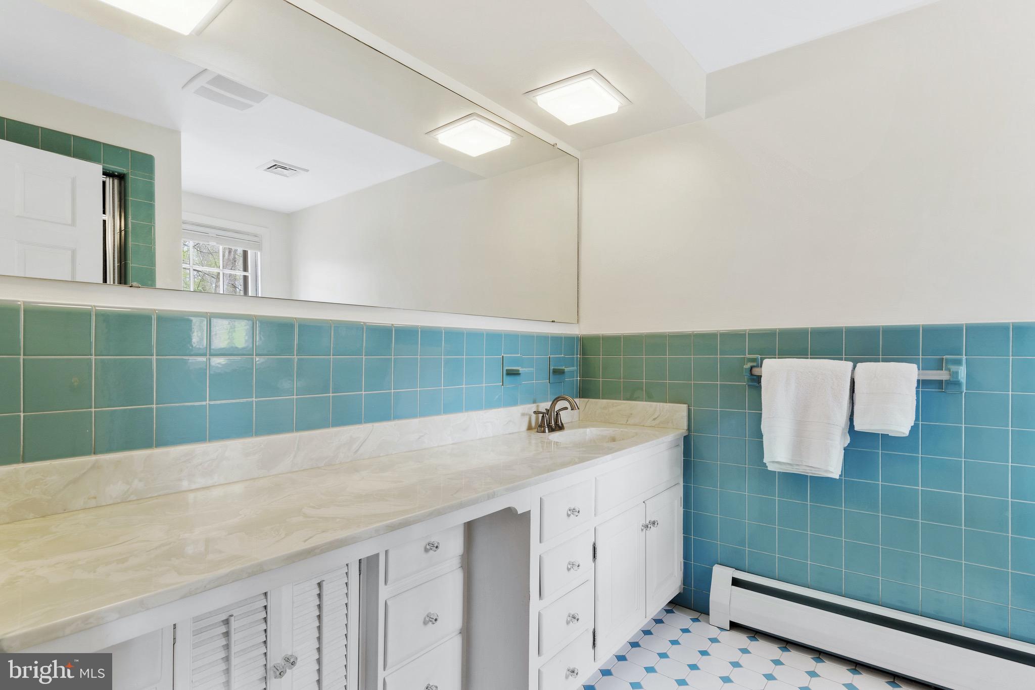 BUTTONWOOD FARMS - Residential