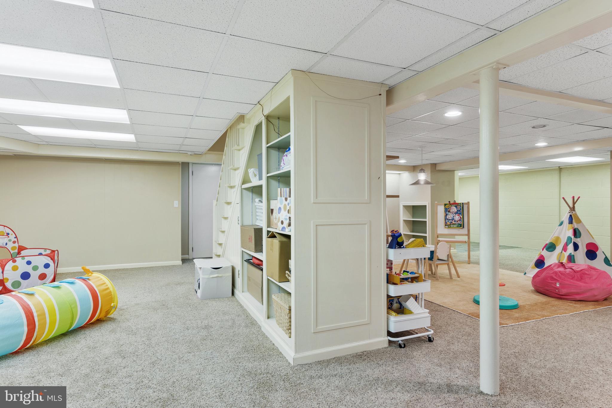 BUTTONWOOD FARMS - Residential