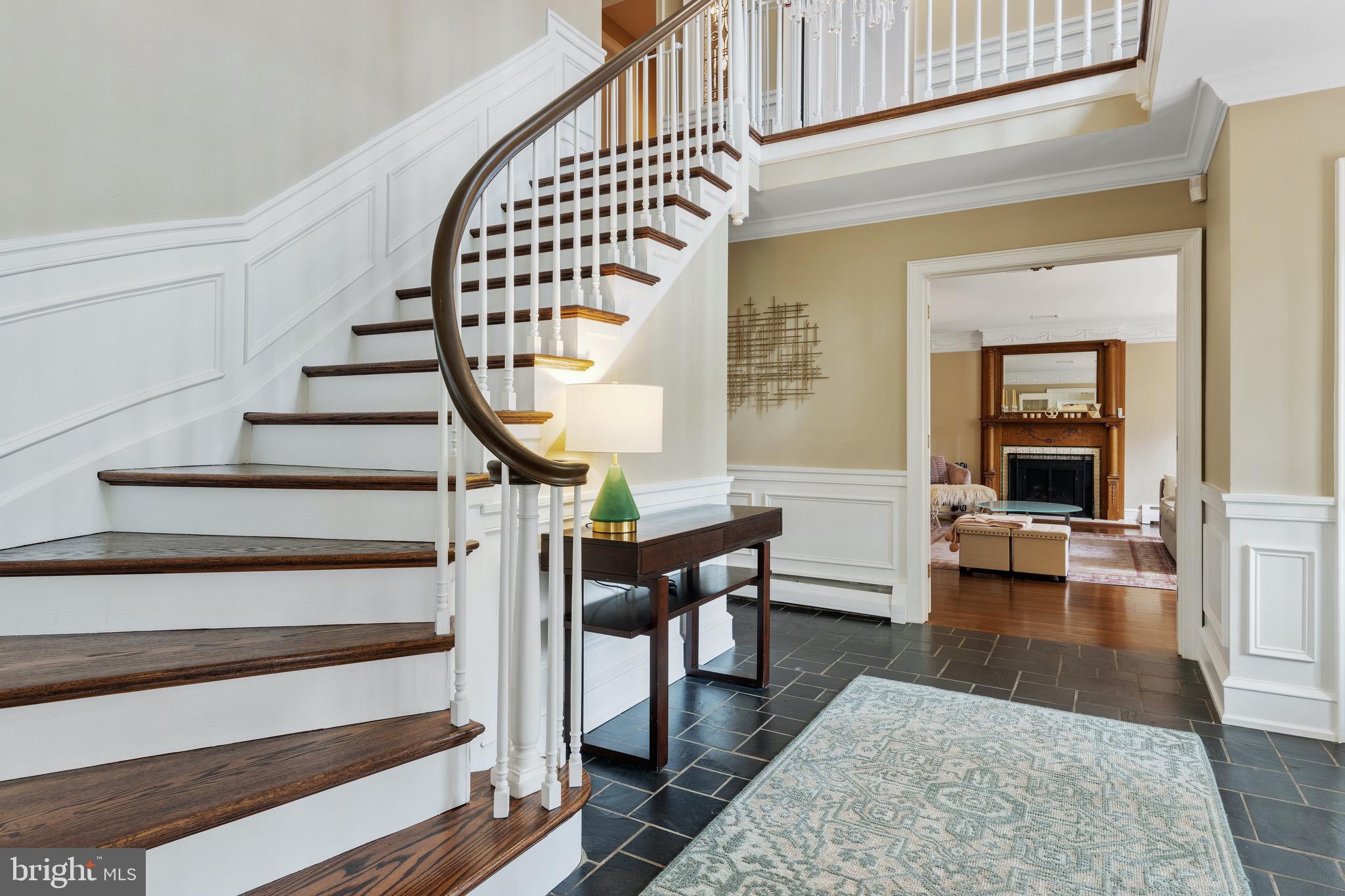 BUTTONWOOD FARMS - Residential