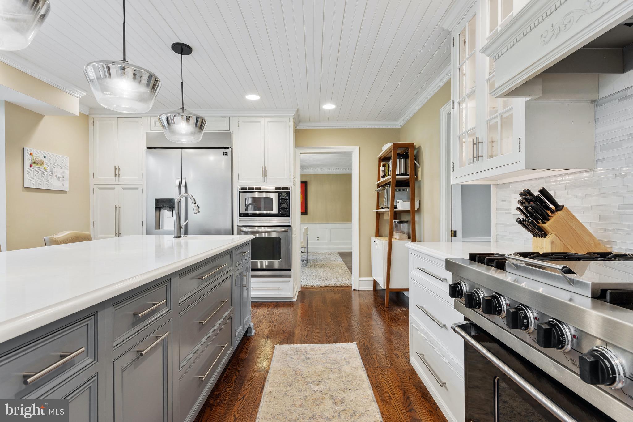 BUTTONWOOD FARMS - Residential