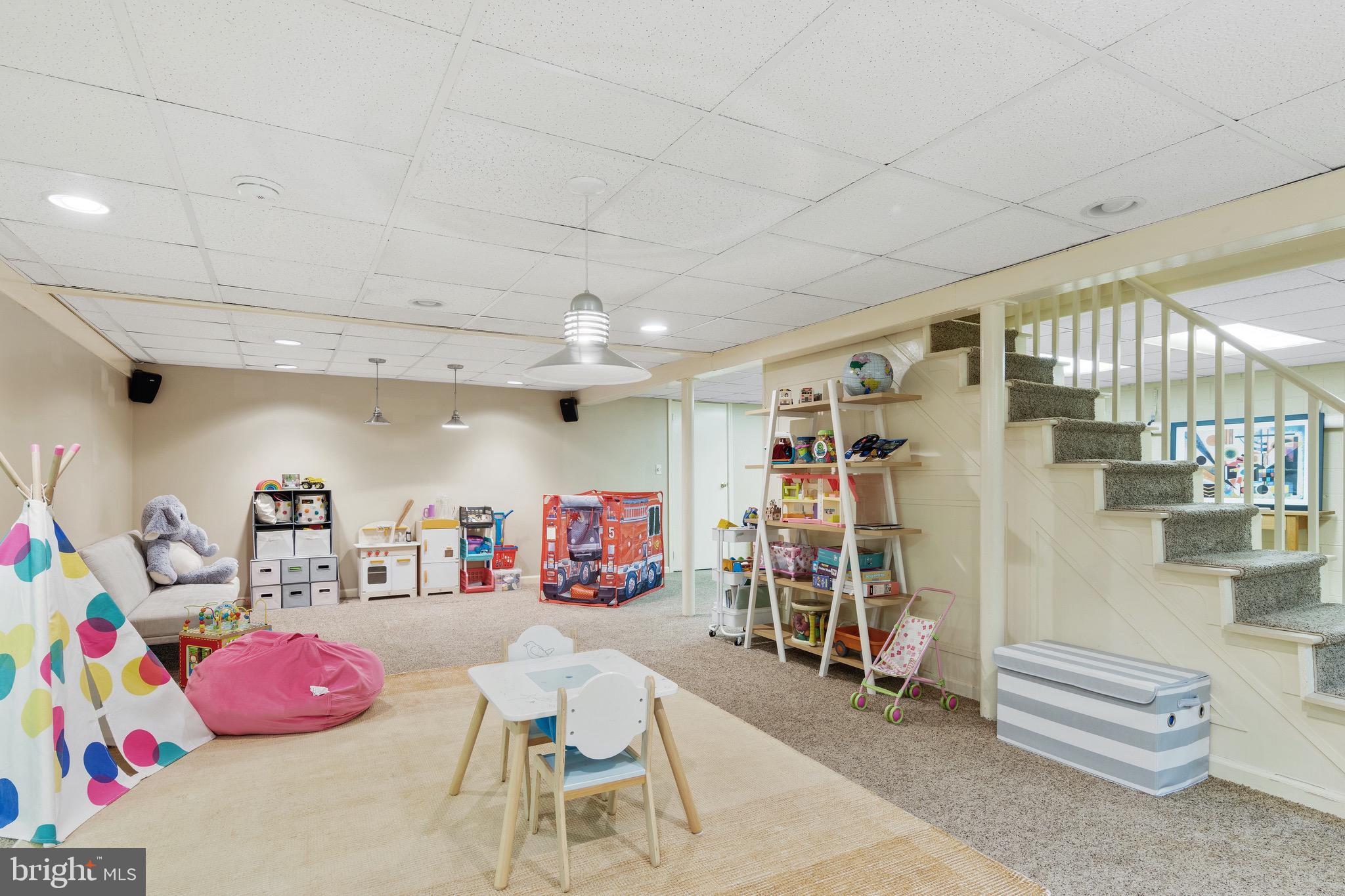 BUTTONWOOD FARMS - Residential