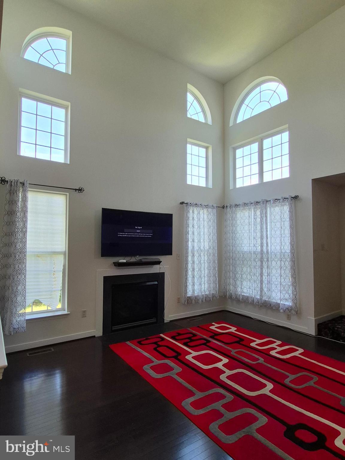 ST CHARLES SUB - SHEFFIELD - Residential Lease