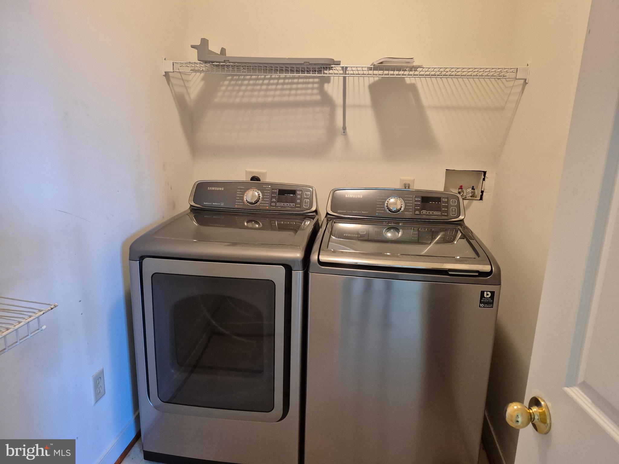 ST CHARLES SUB - SHEFFIELD - Residential Lease