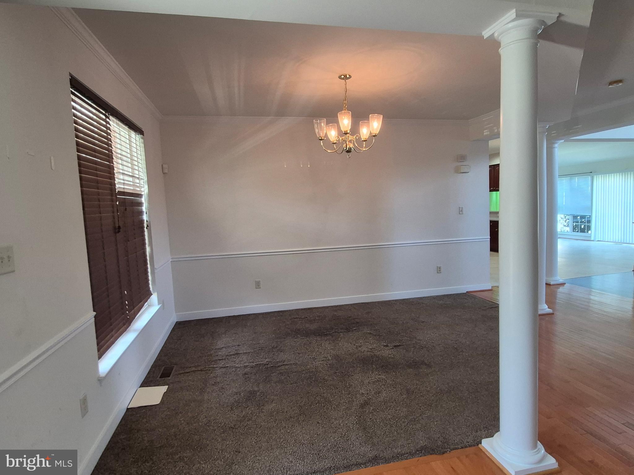 ST CHARLES SUB - SHEFFIELD - Residential Lease