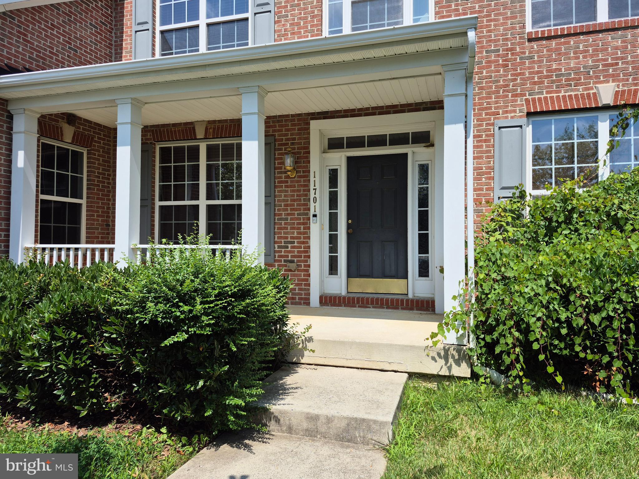 ST CHARLES SUB - SHEFFIELD - Residential Lease