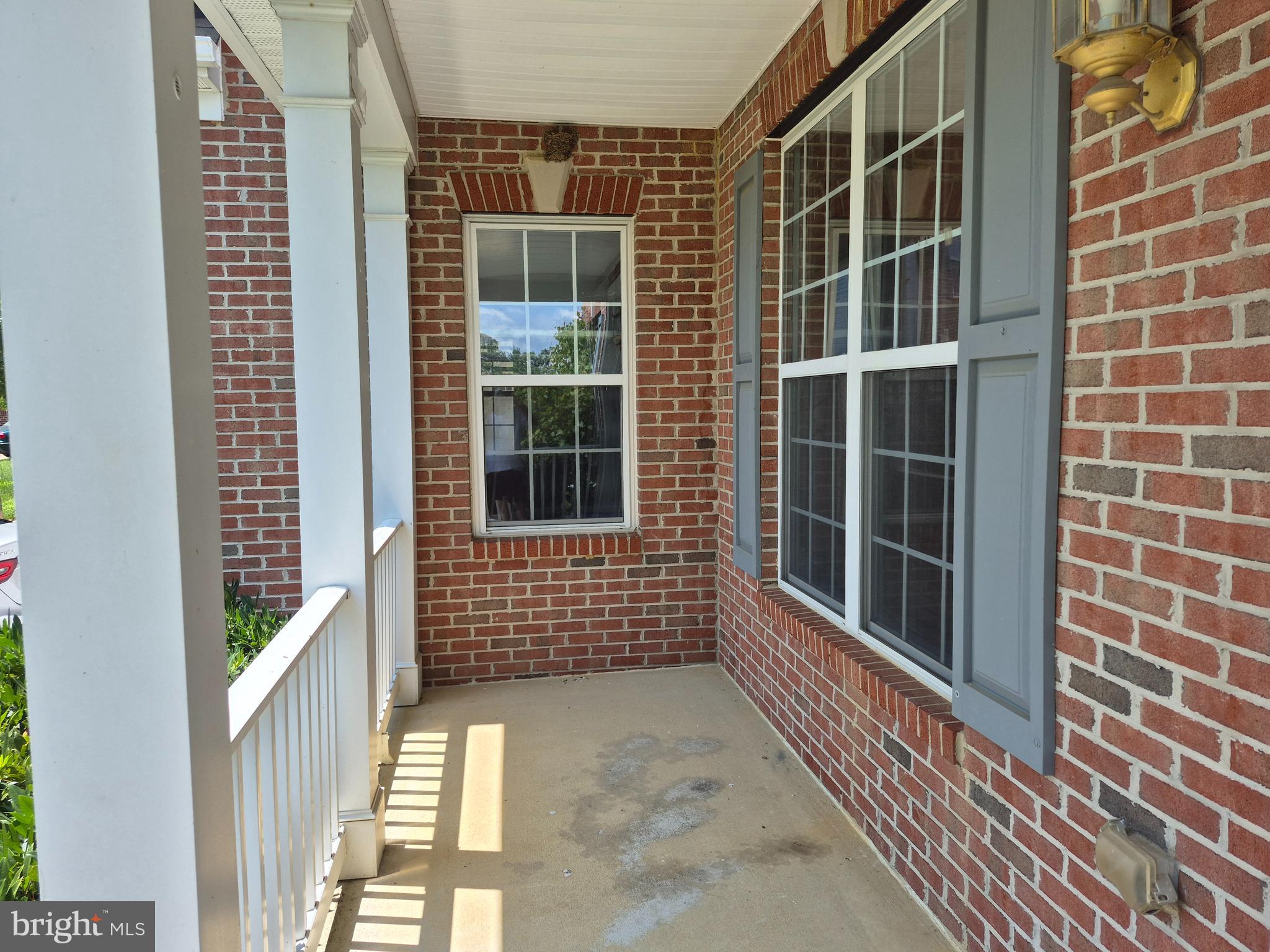 ST CHARLES SUB - SHEFFIELD - Residential Lease