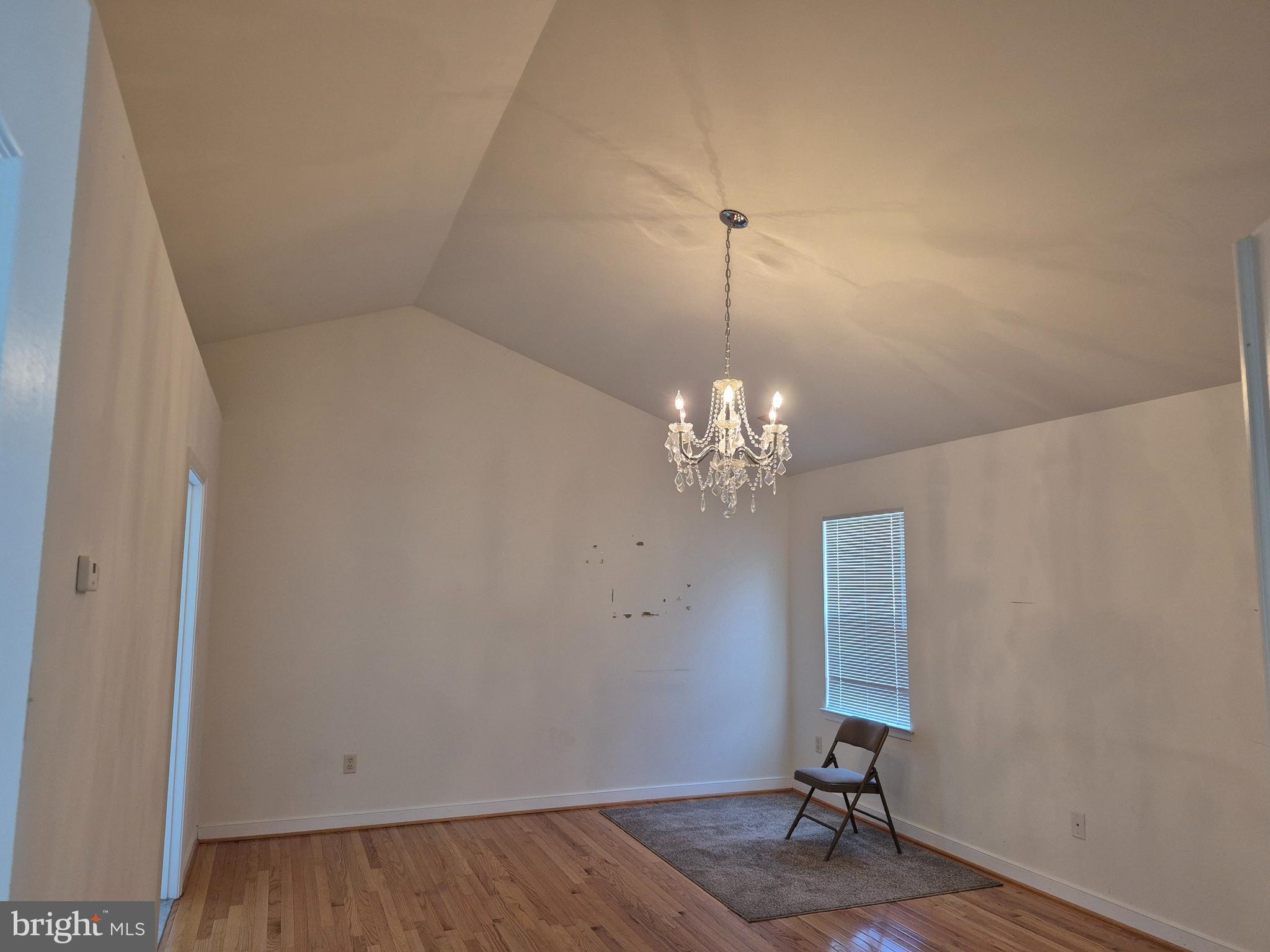 ST CHARLES SUB - SHEFFIELD - Residential Lease