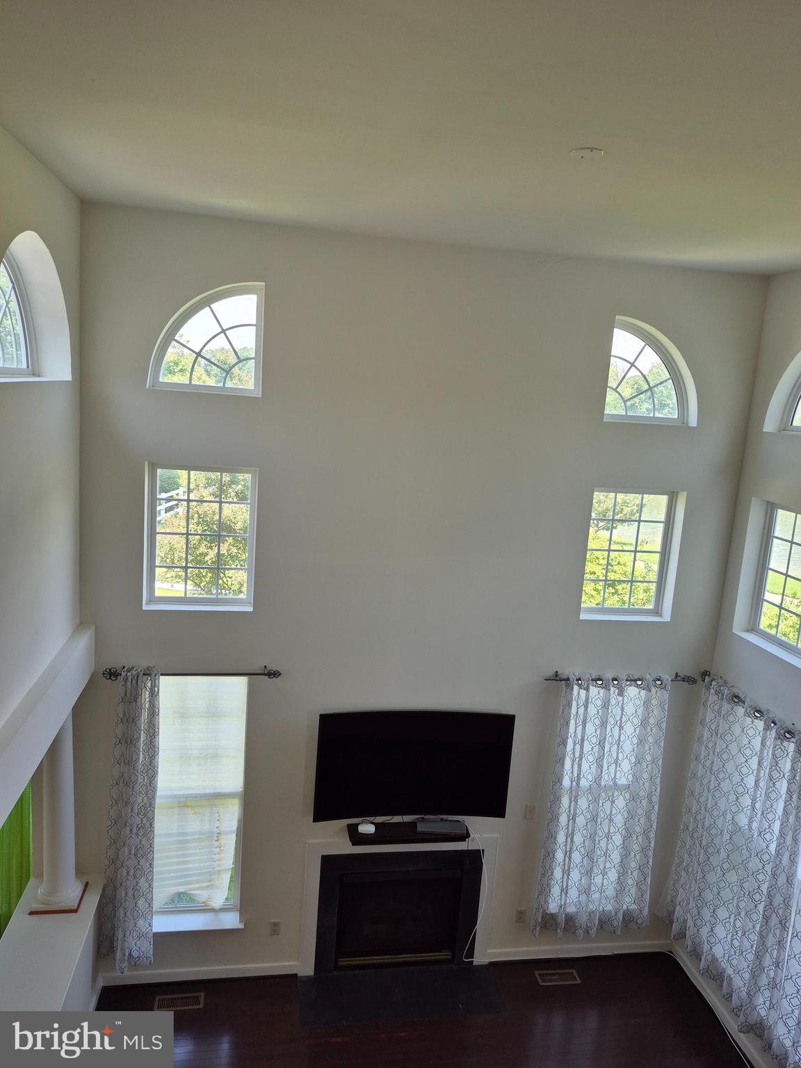 ST CHARLES SUB - SHEFFIELD - Residential Lease