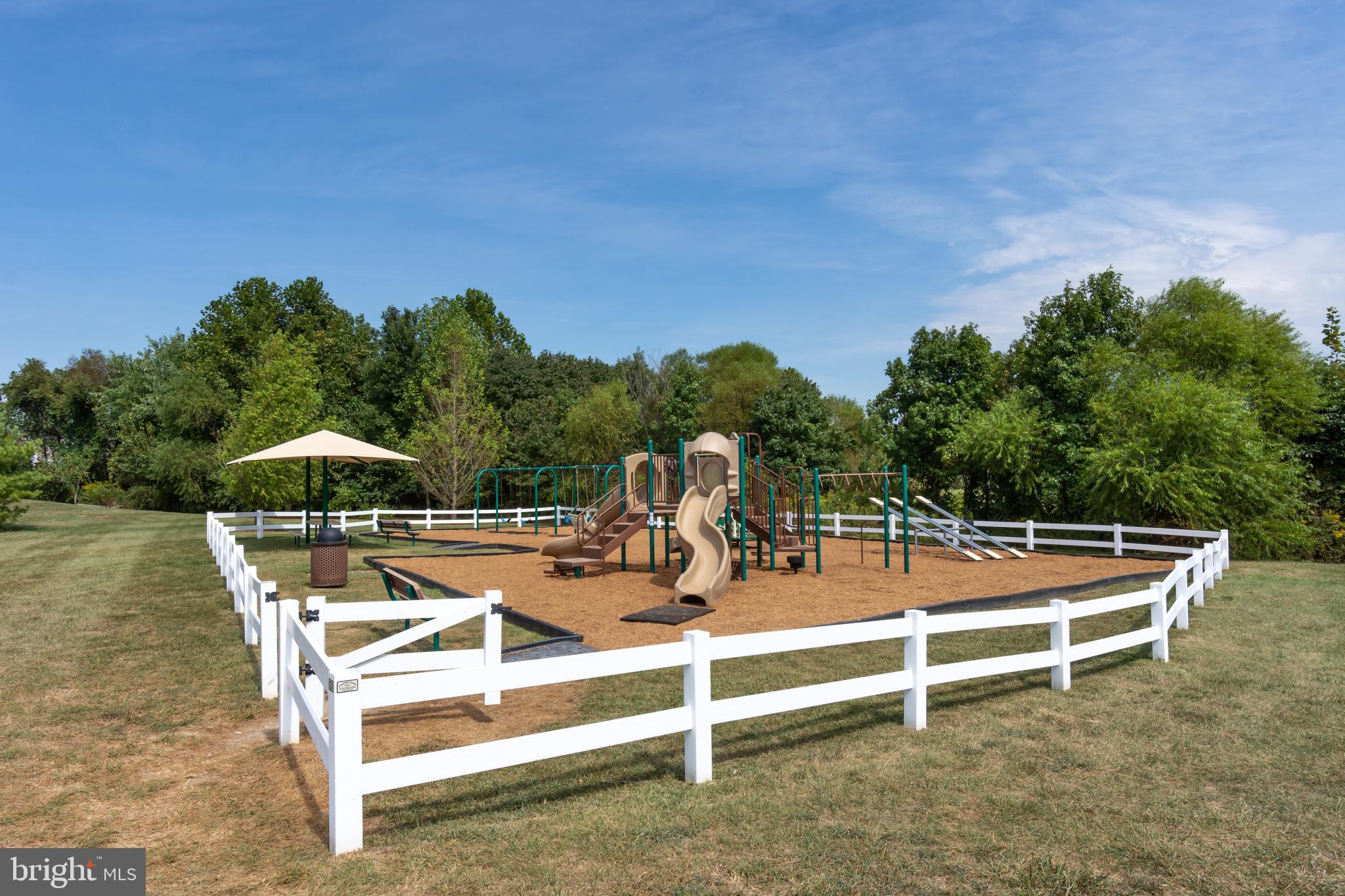 NORTH BROOK - Residential