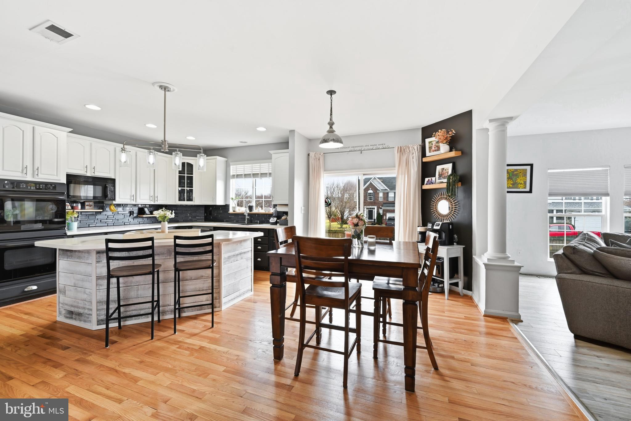 NORTH BROOK - Residential