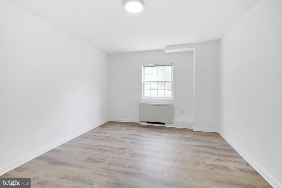 MONTPELIER VILLAGE - Residential