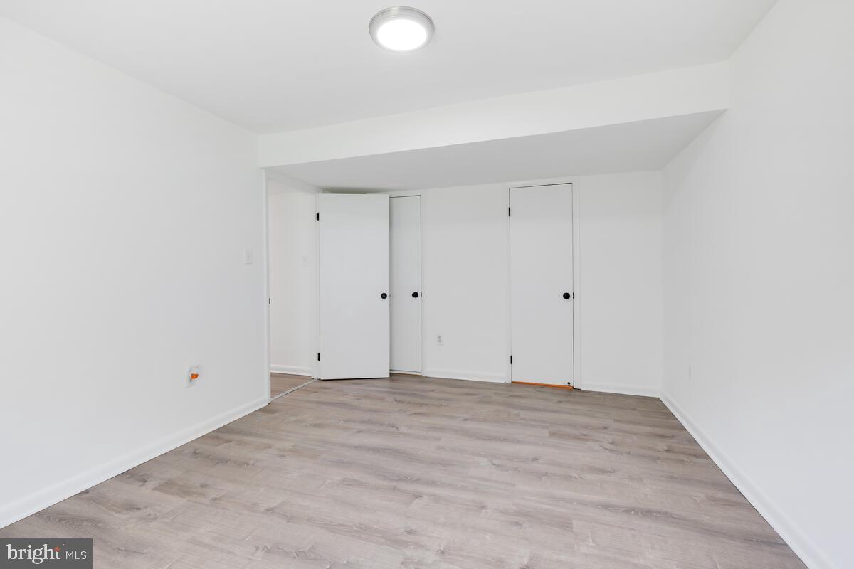 MONTPELIER VILLAGE - Residential