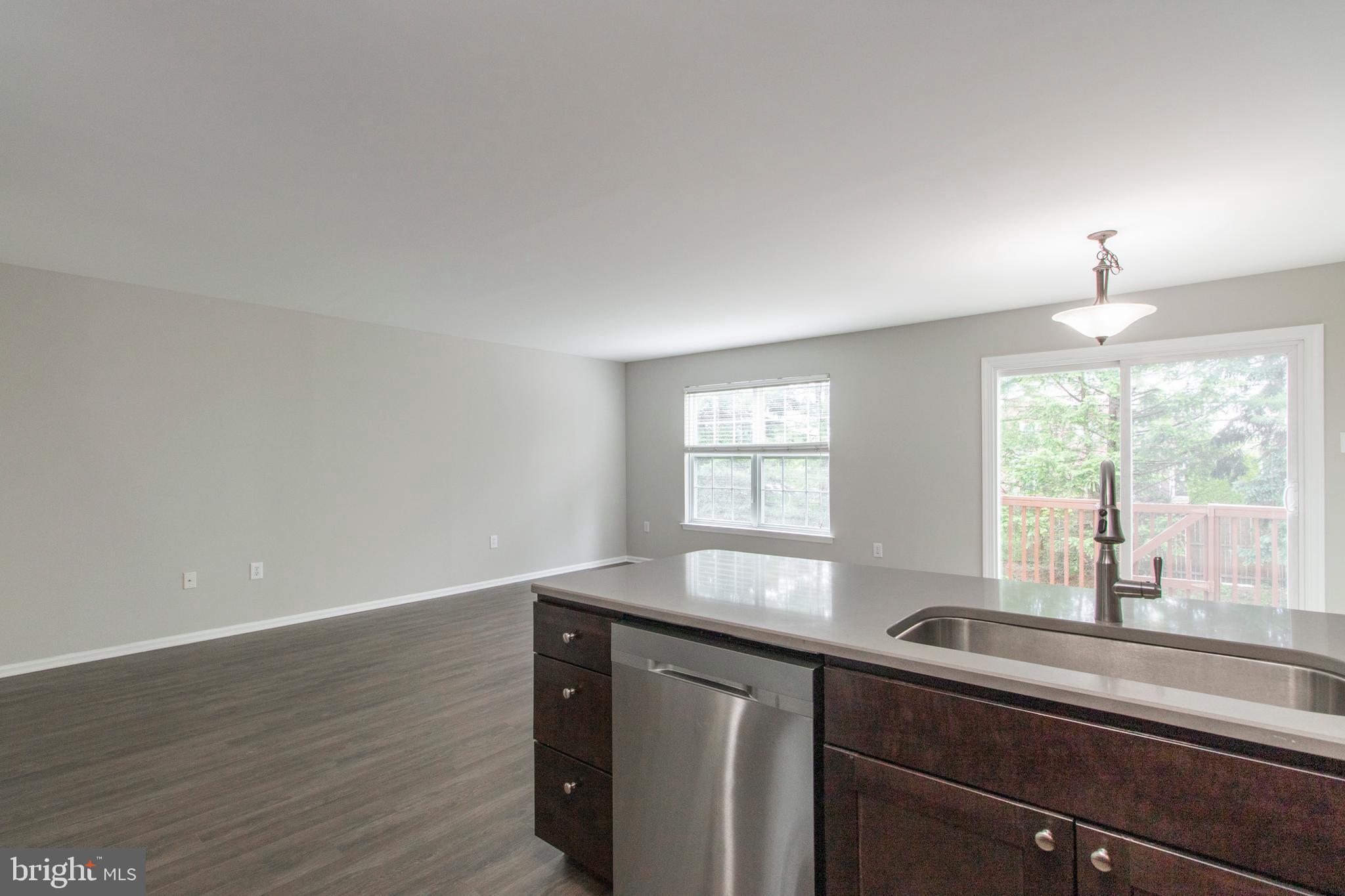 CLUB VIEW MANOR - Residential