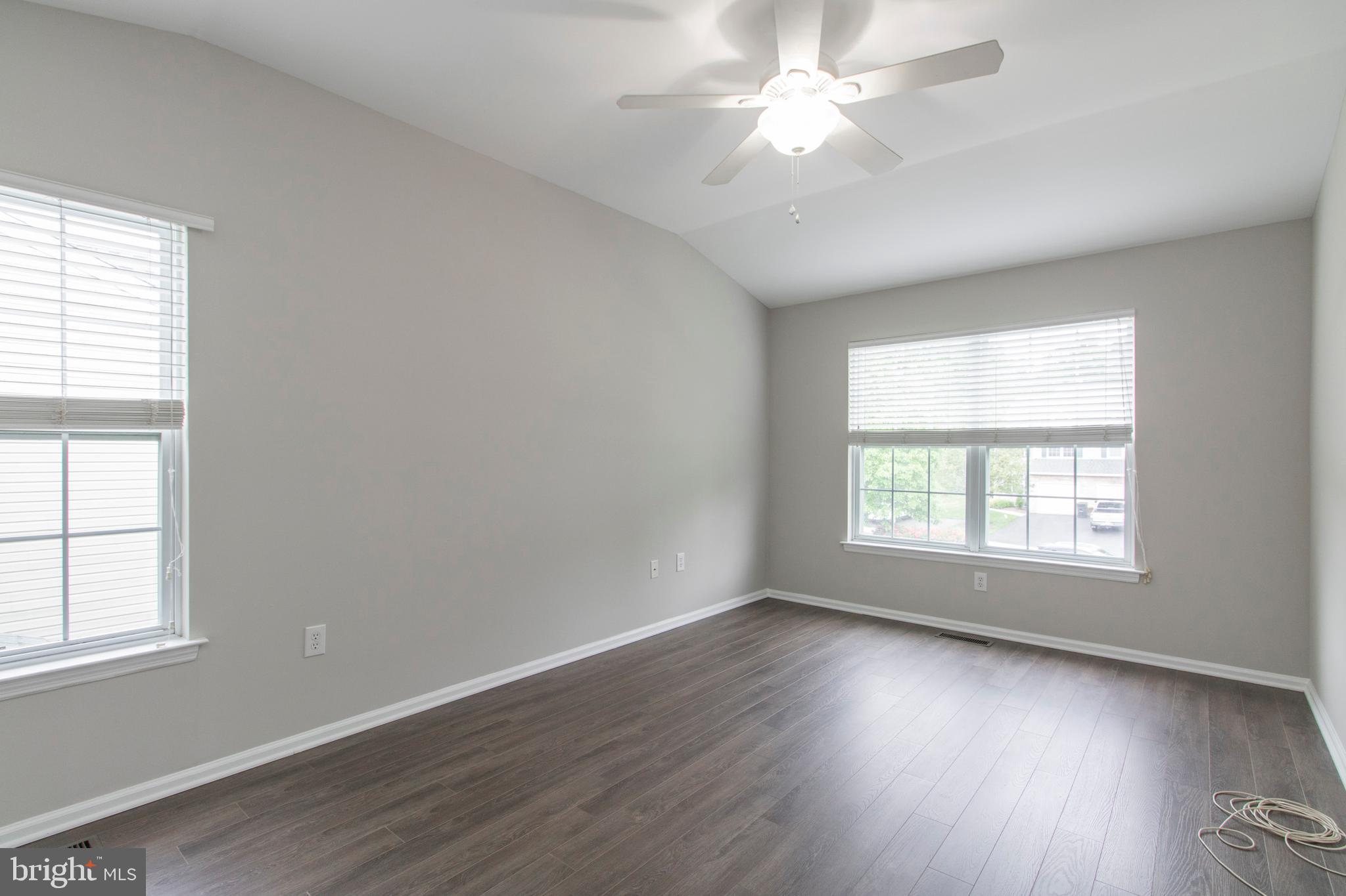 CLUB VIEW MANOR - Residential