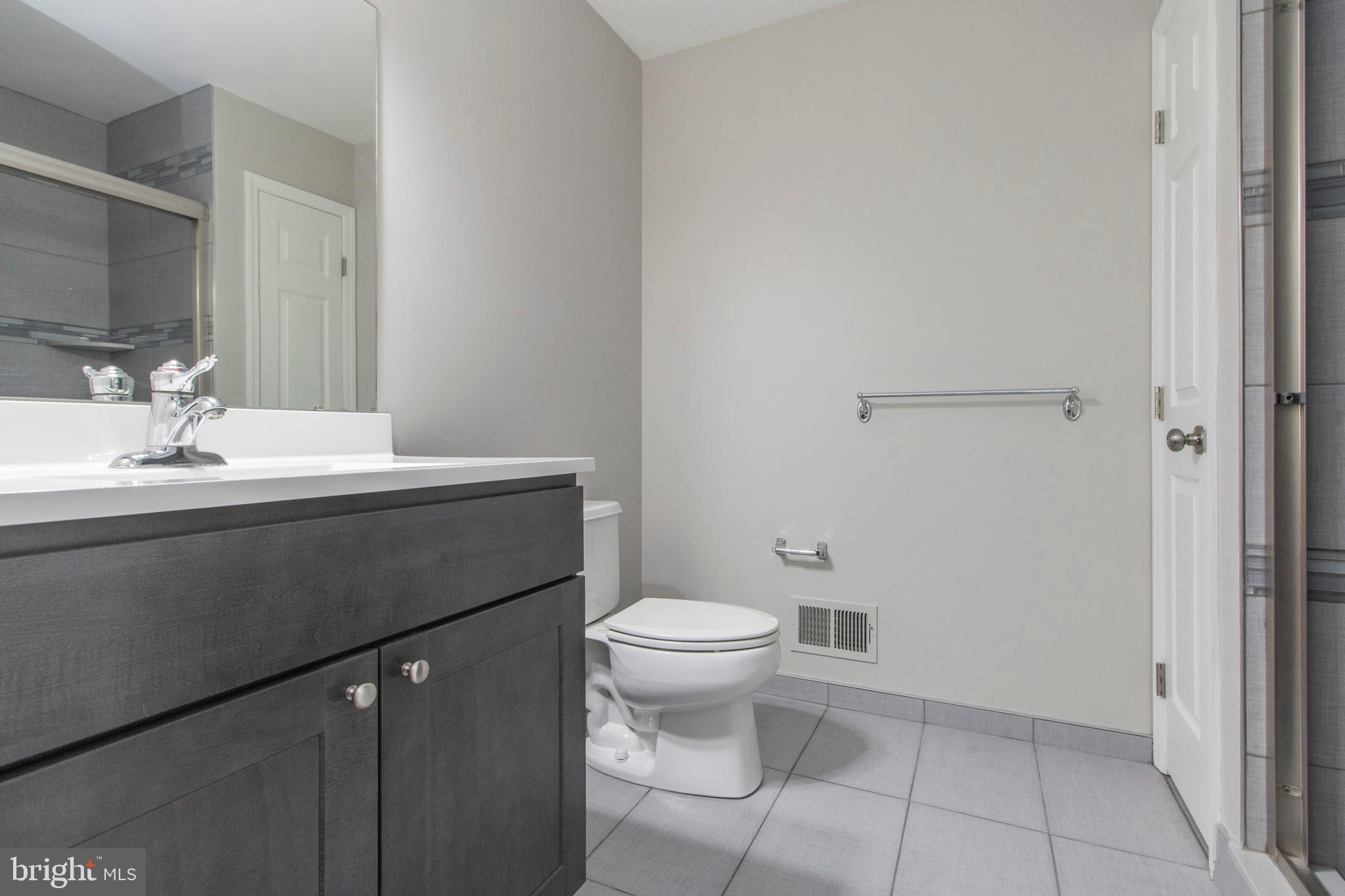 CLUB VIEW MANOR - Residential