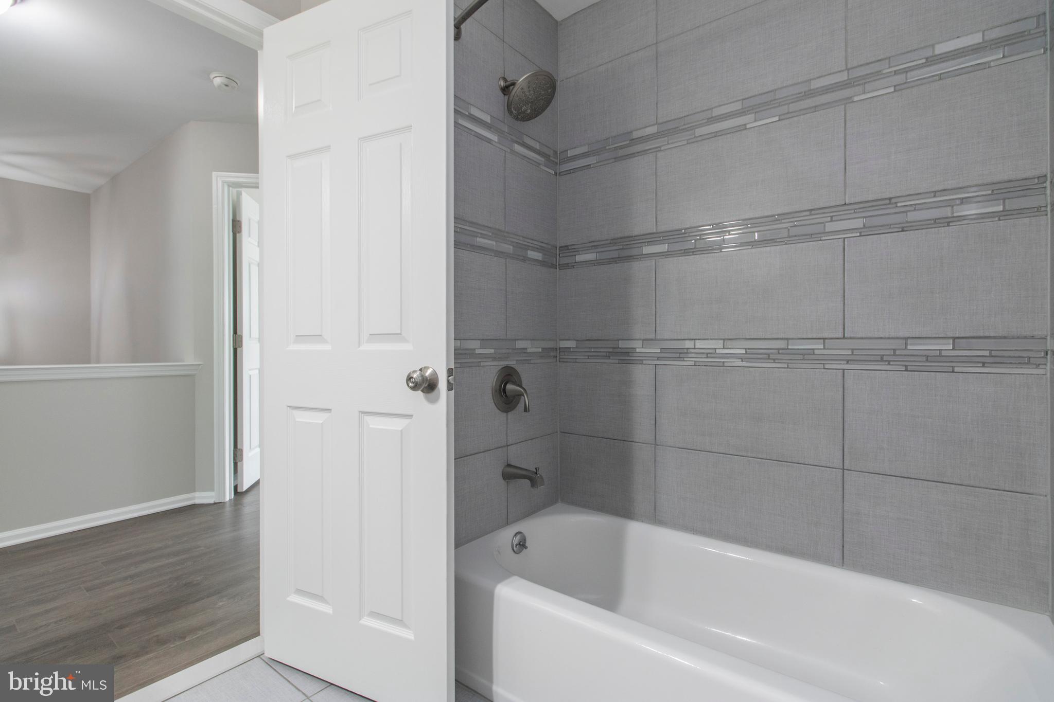 CLUB VIEW MANOR - Residential