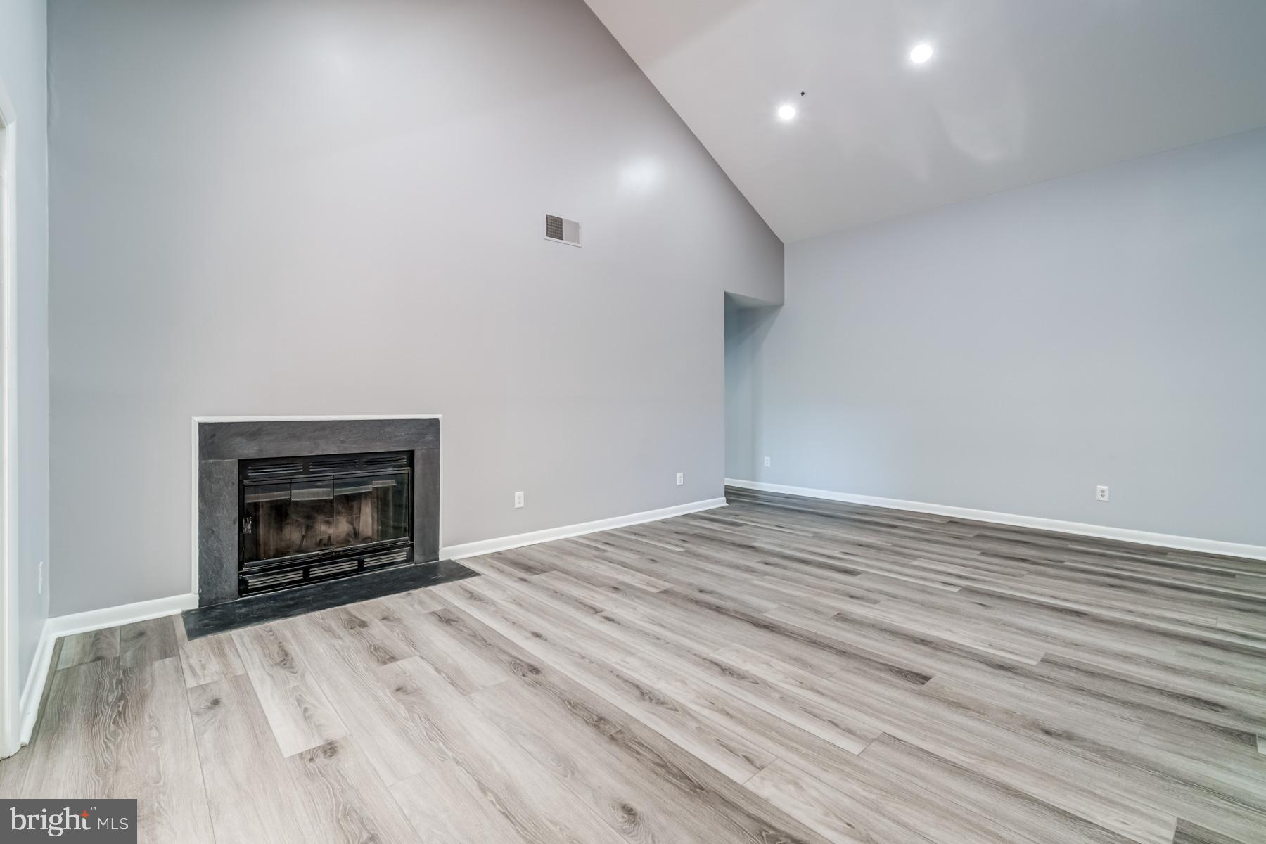 DEVON HILLS - Residential Lease