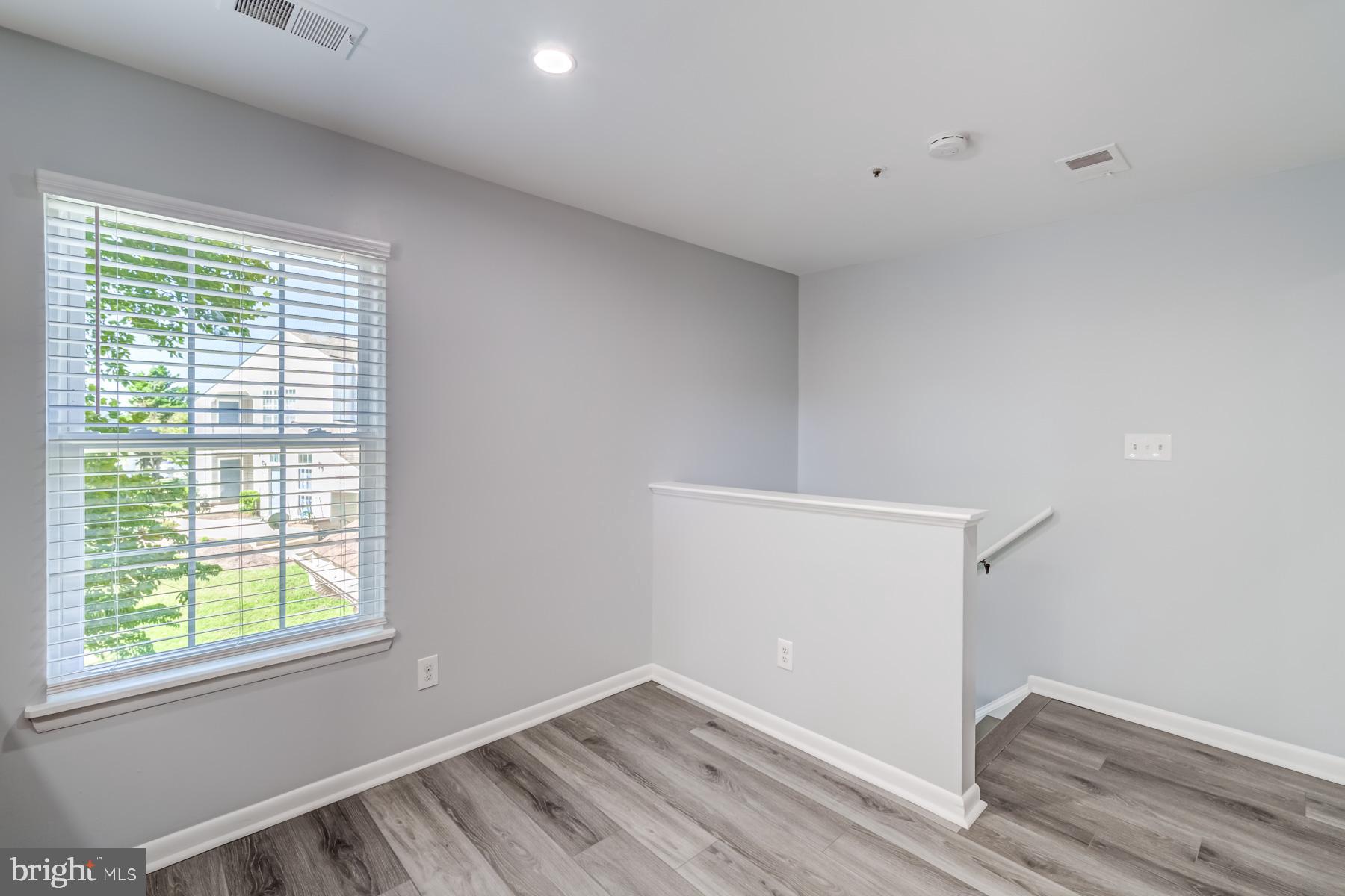 DEVON HILLS - Residential Lease