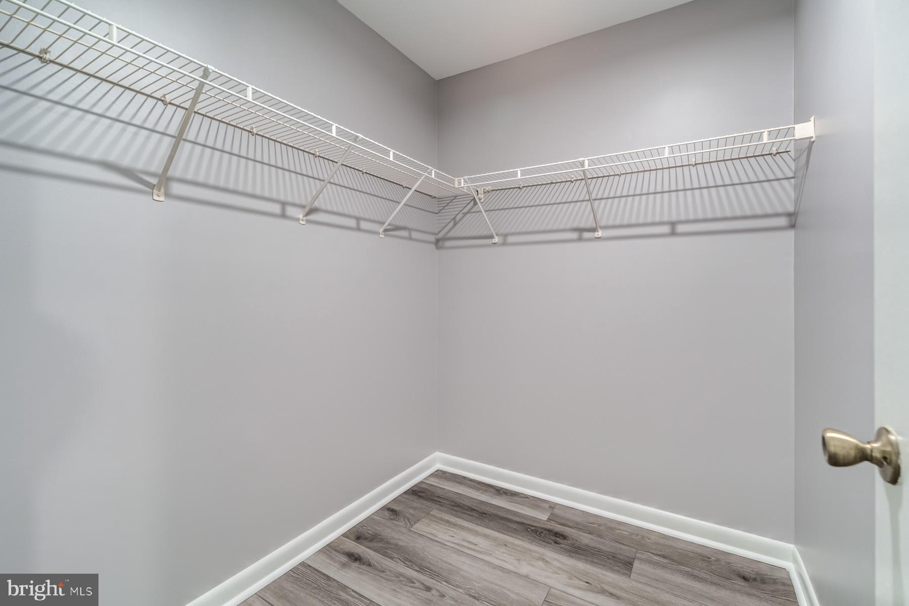 DEVON HILLS - Residential Lease