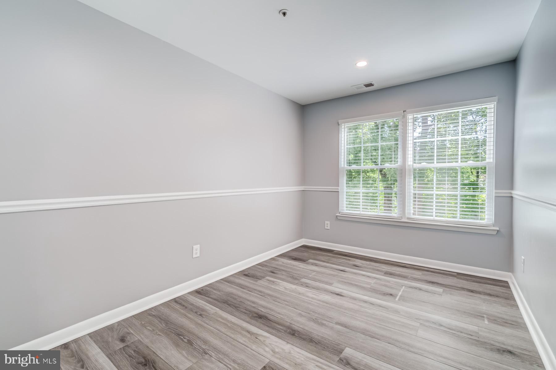 DEVON HILLS - Residential Lease