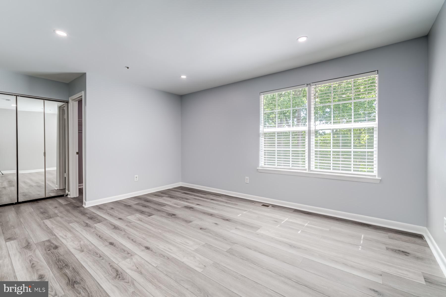 DEVON HILLS - Residential Lease