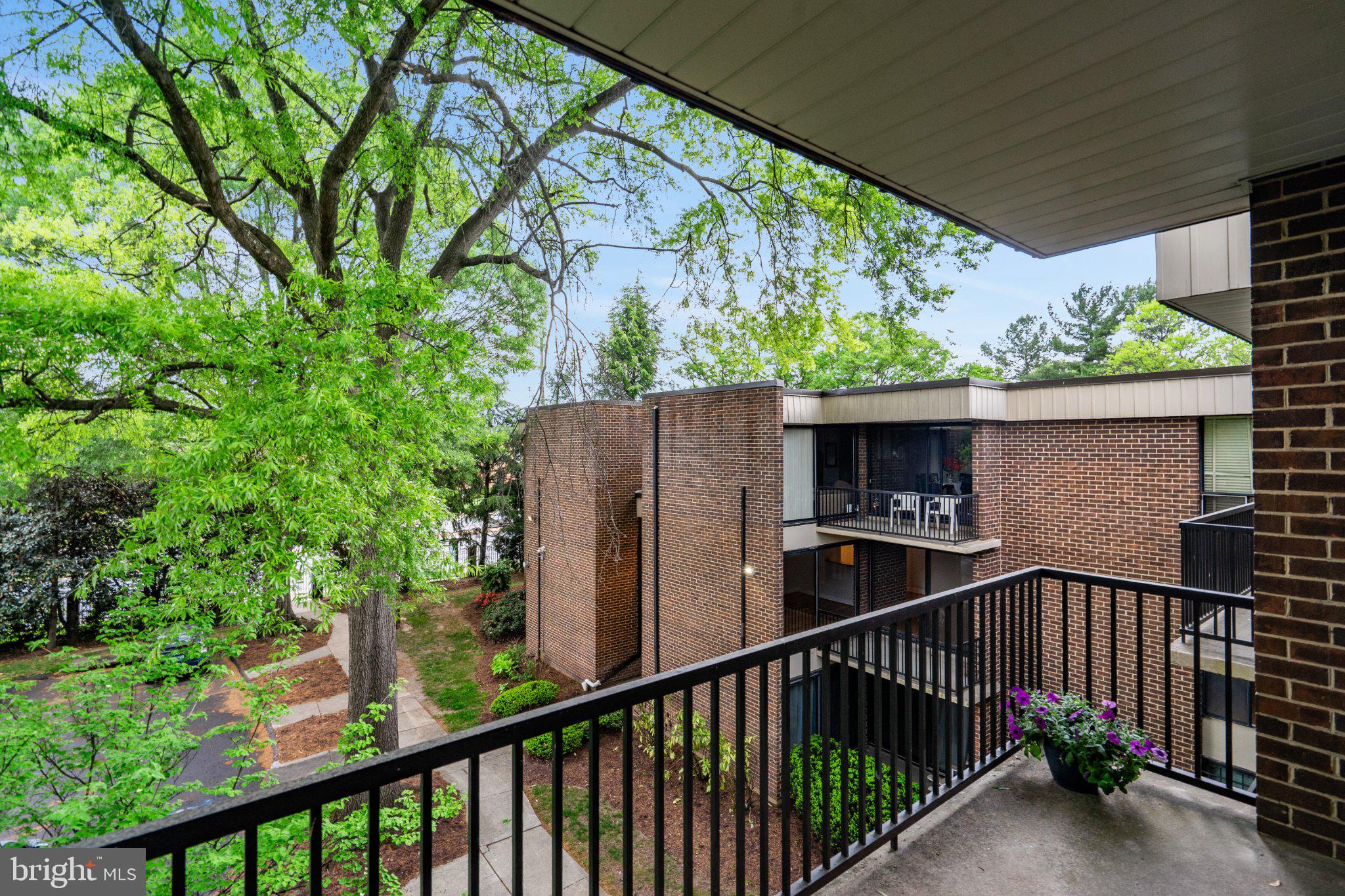 AMERICANA FINMARK - Residential