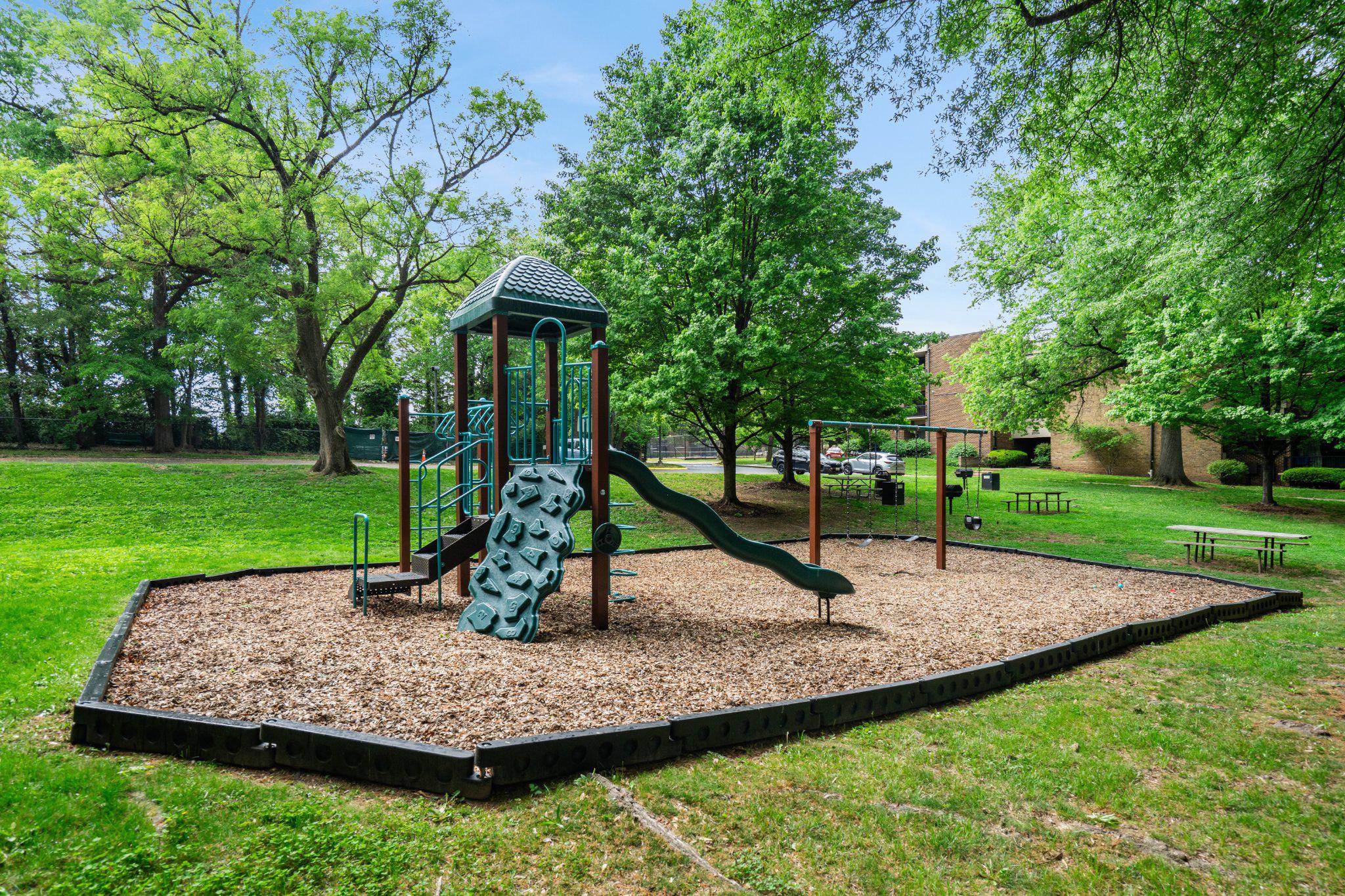 AMERICANA FINMARK - Residential