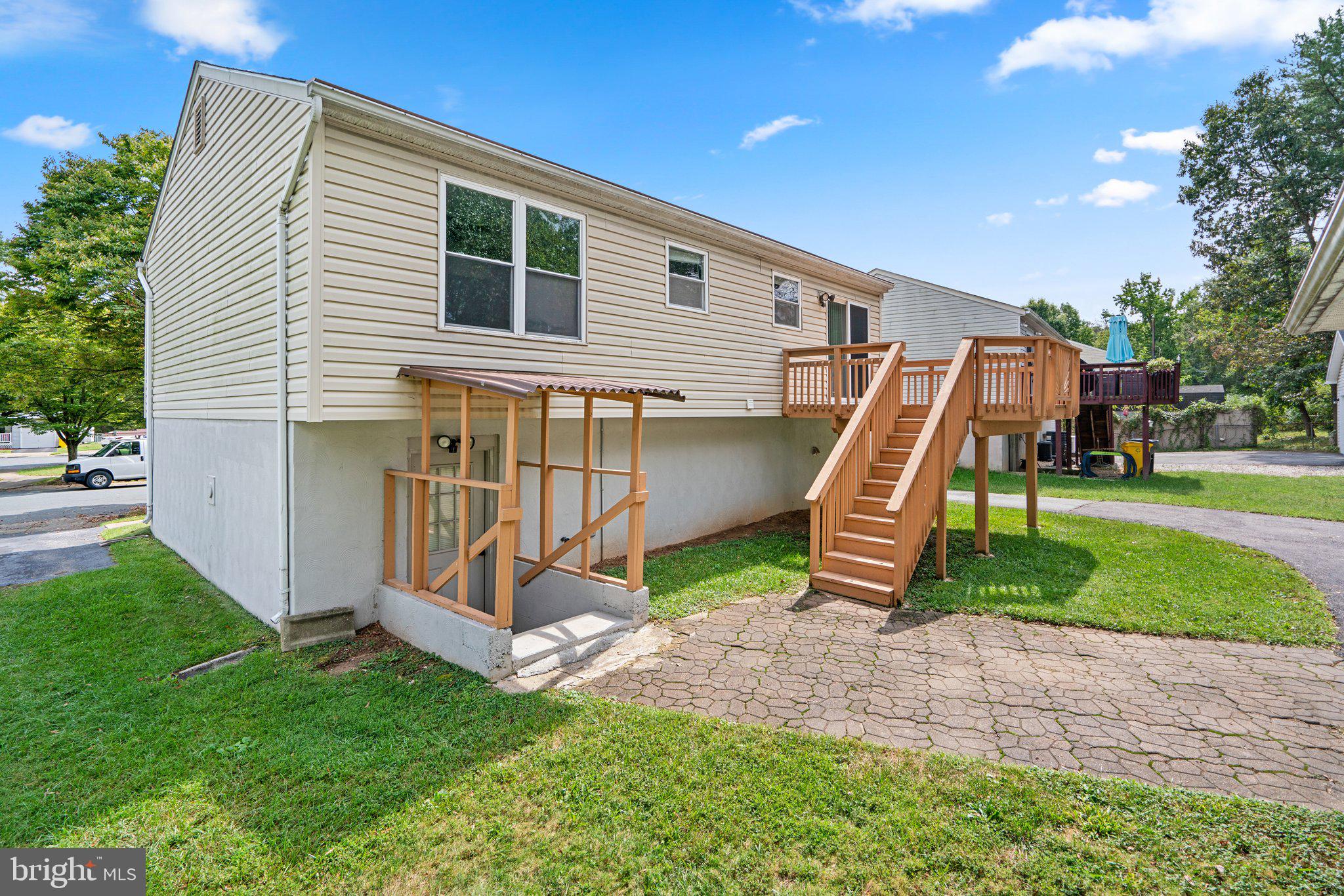 WINDSWEPT ESTATES - Residential