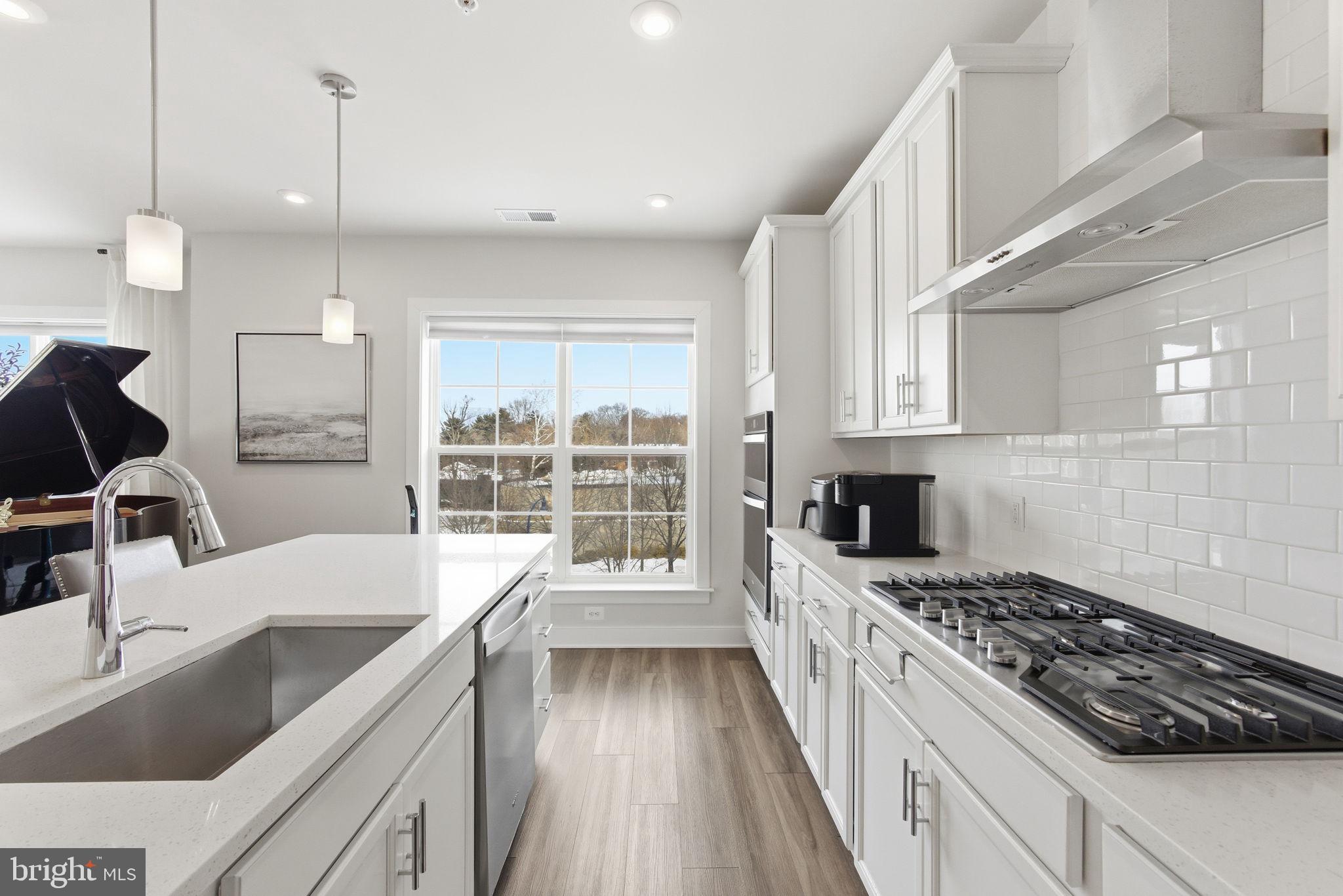 NATIONAL HARBOR - Residential