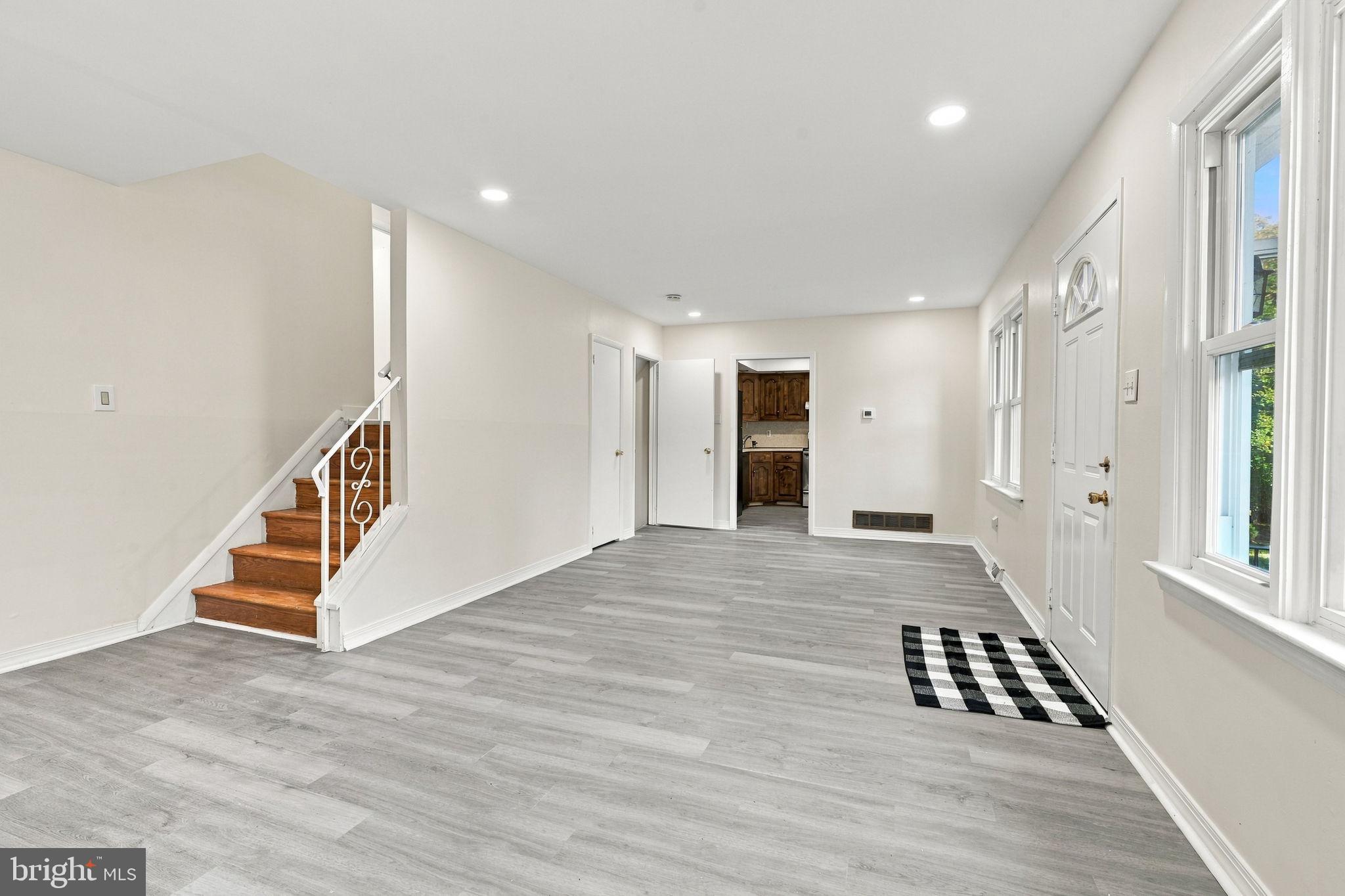 233 DORA AVENUE