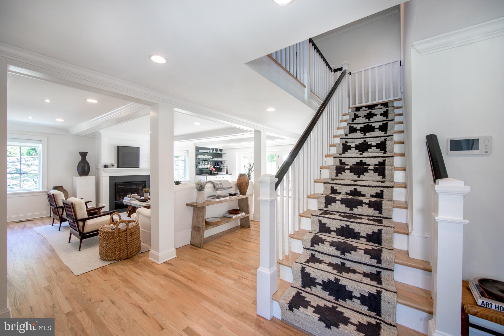 GLADWYNE - Residential