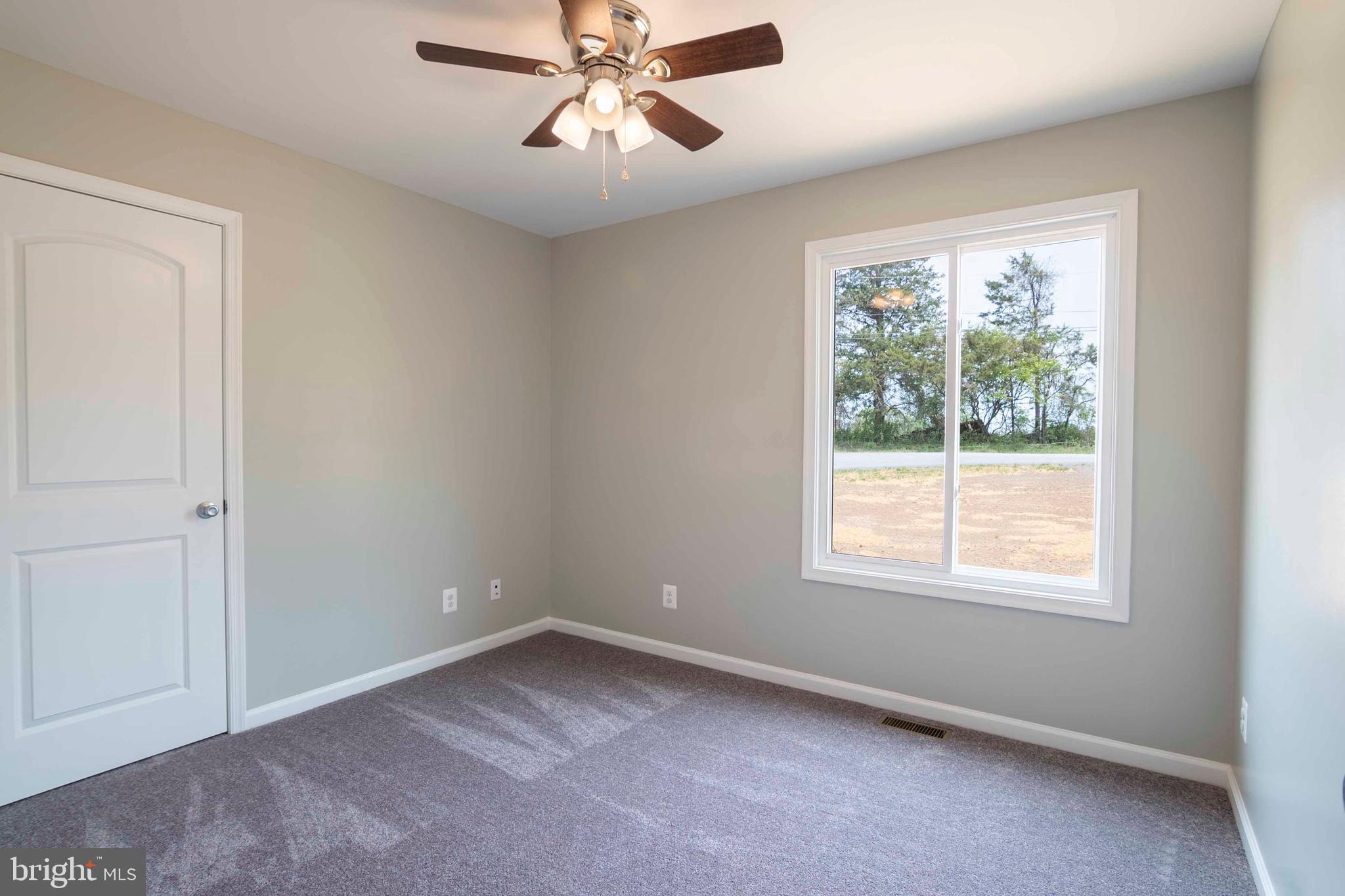 SKYLINE ESTATES - Residential