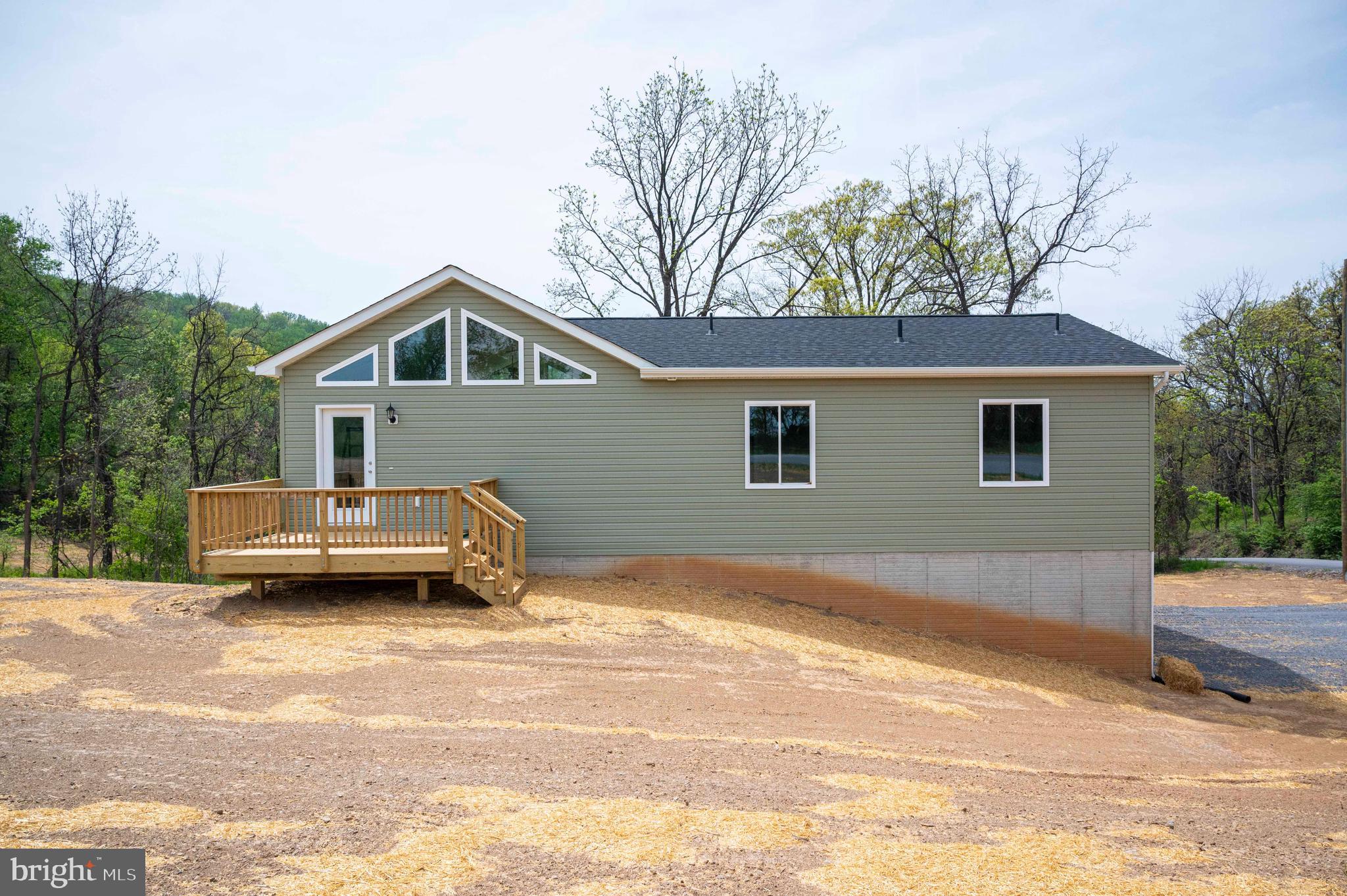 SKYLINE ESTATES - Residential