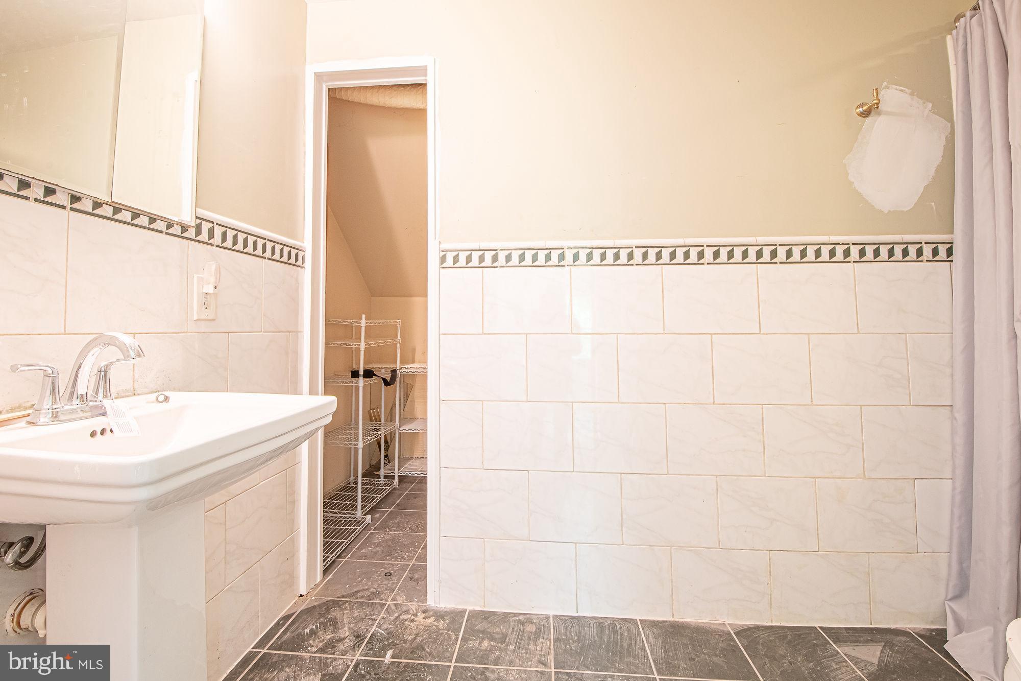 FRANCONIA HEIGHTS - Residential