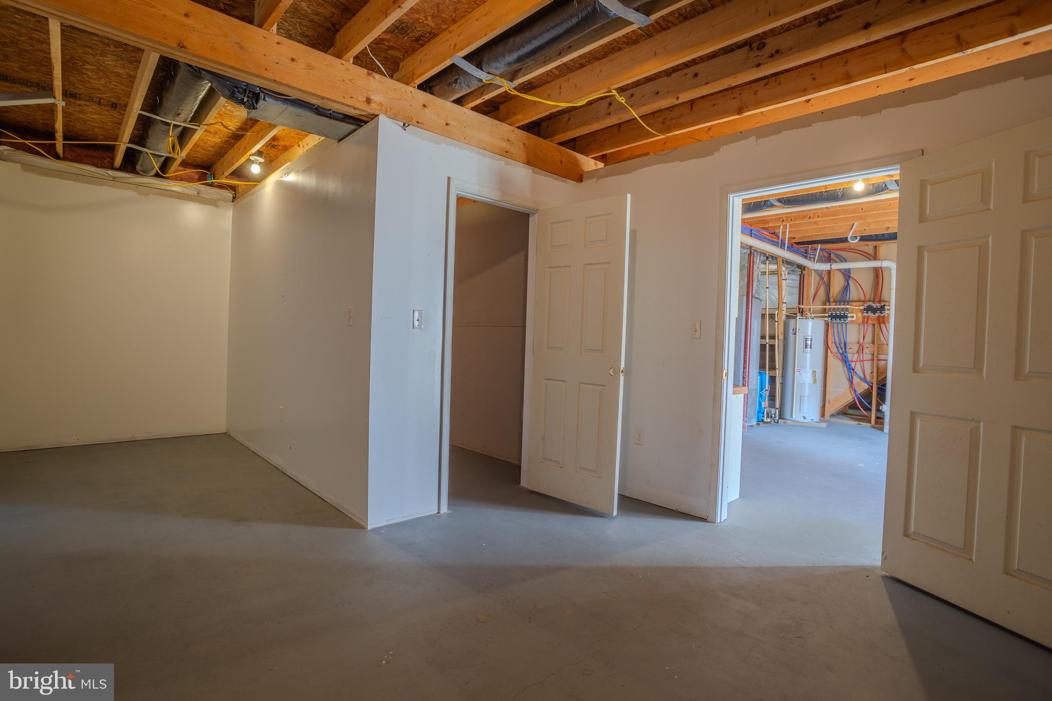 SLEEPY WOODS - Residential