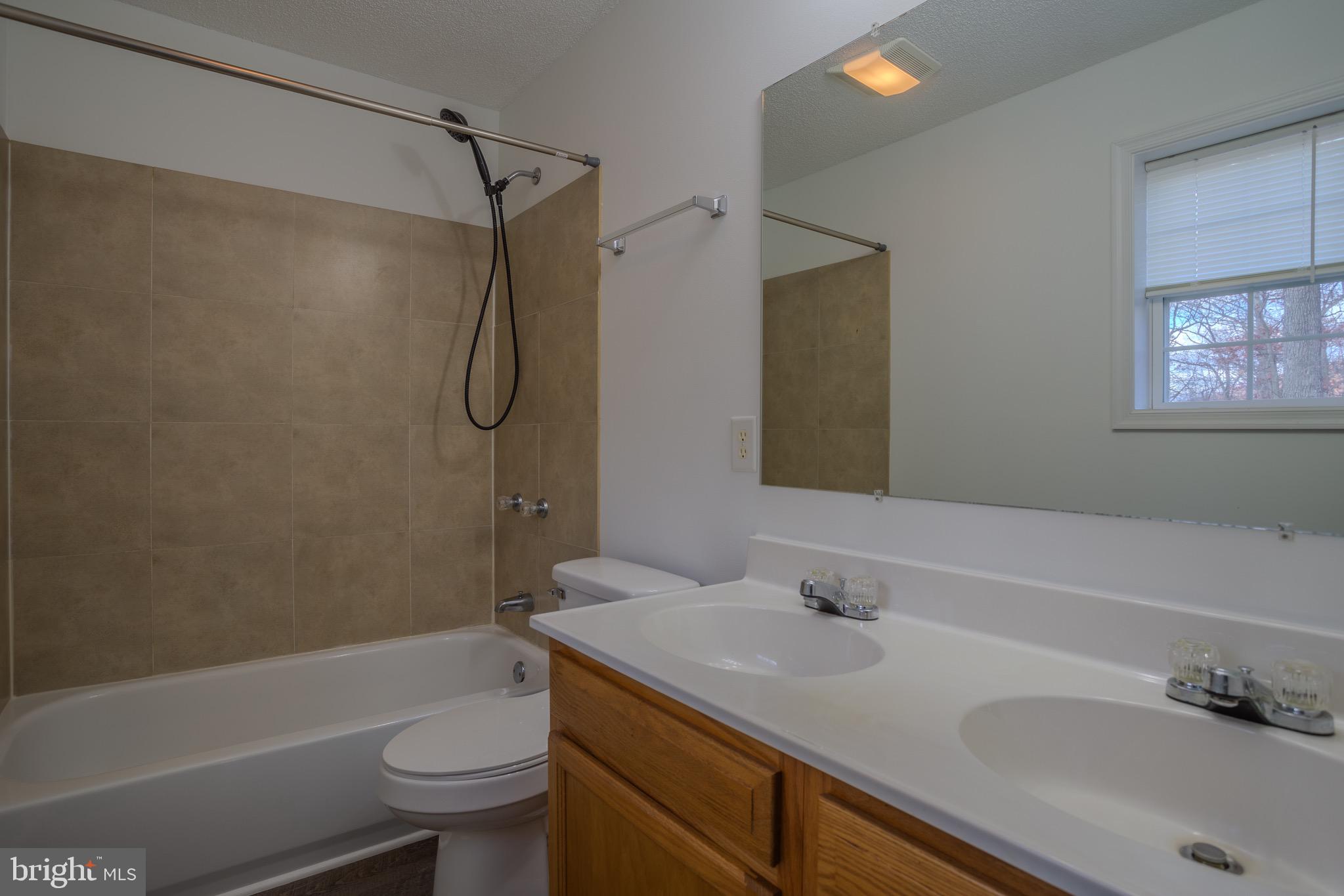 SLEEPY WOODS - Residential