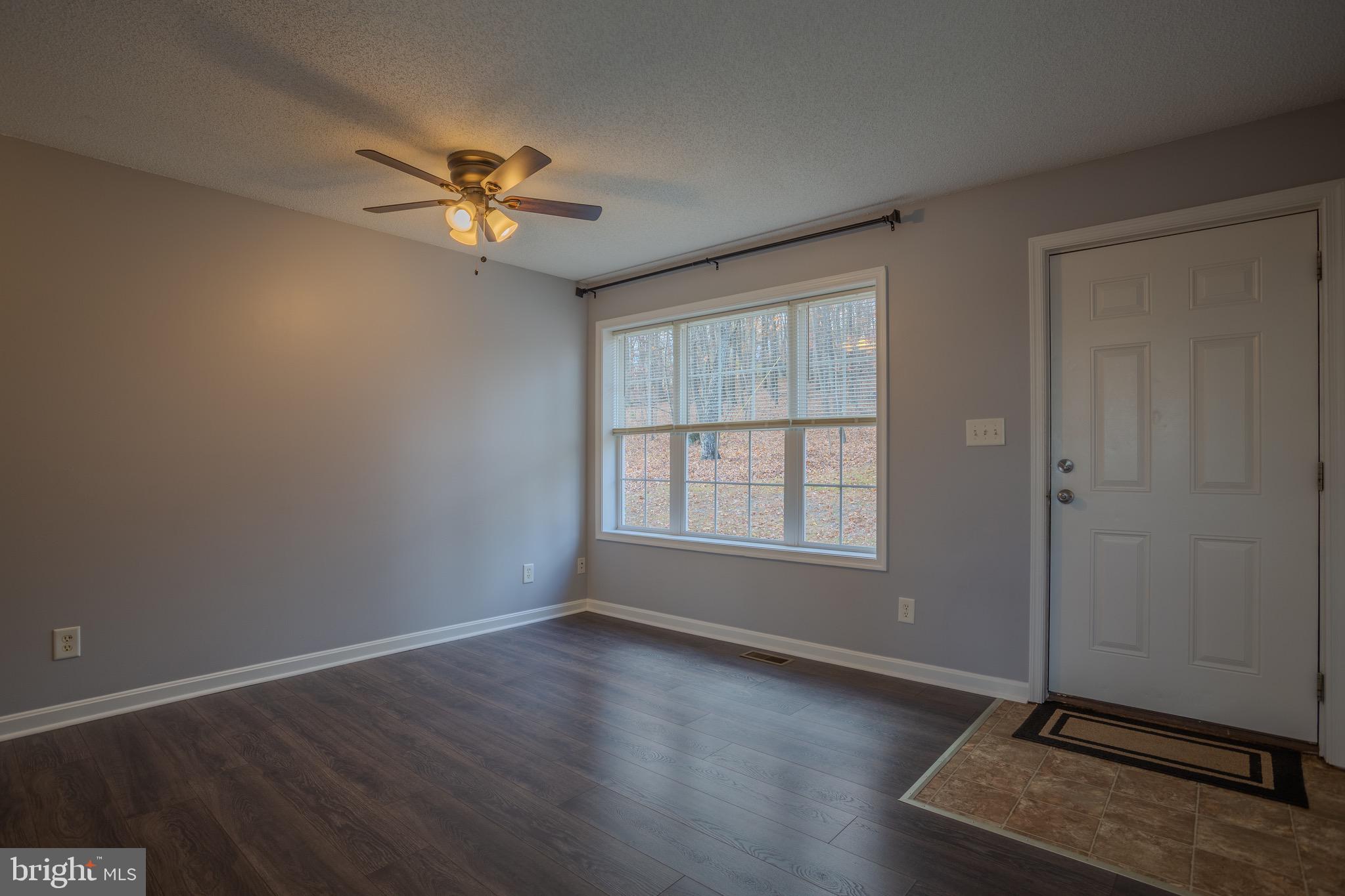 SLEEPY WOODS - Residential