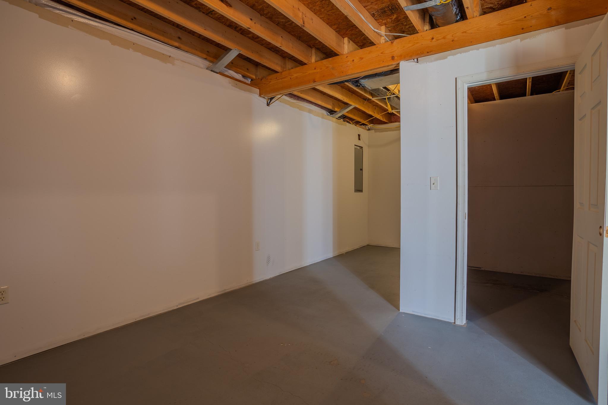 SLEEPY WOODS - Residential