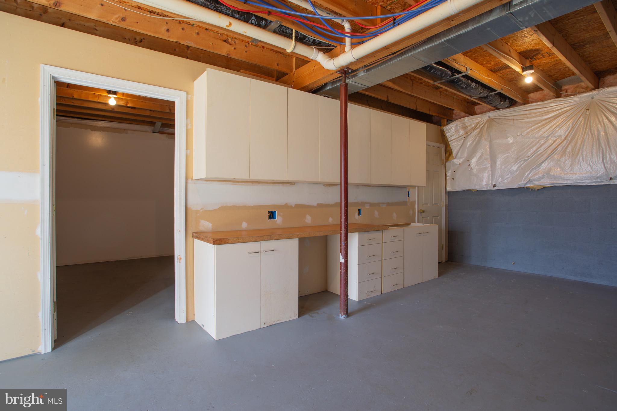 SLEEPY WOODS - Residential