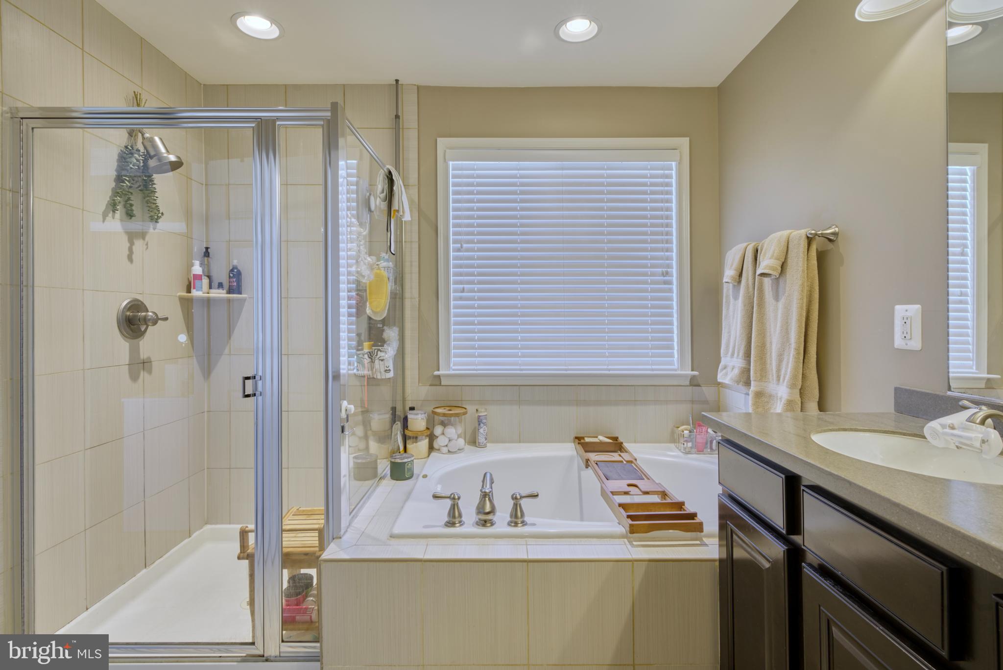 VILLAGES OF WELLINGTON - Residential Lease